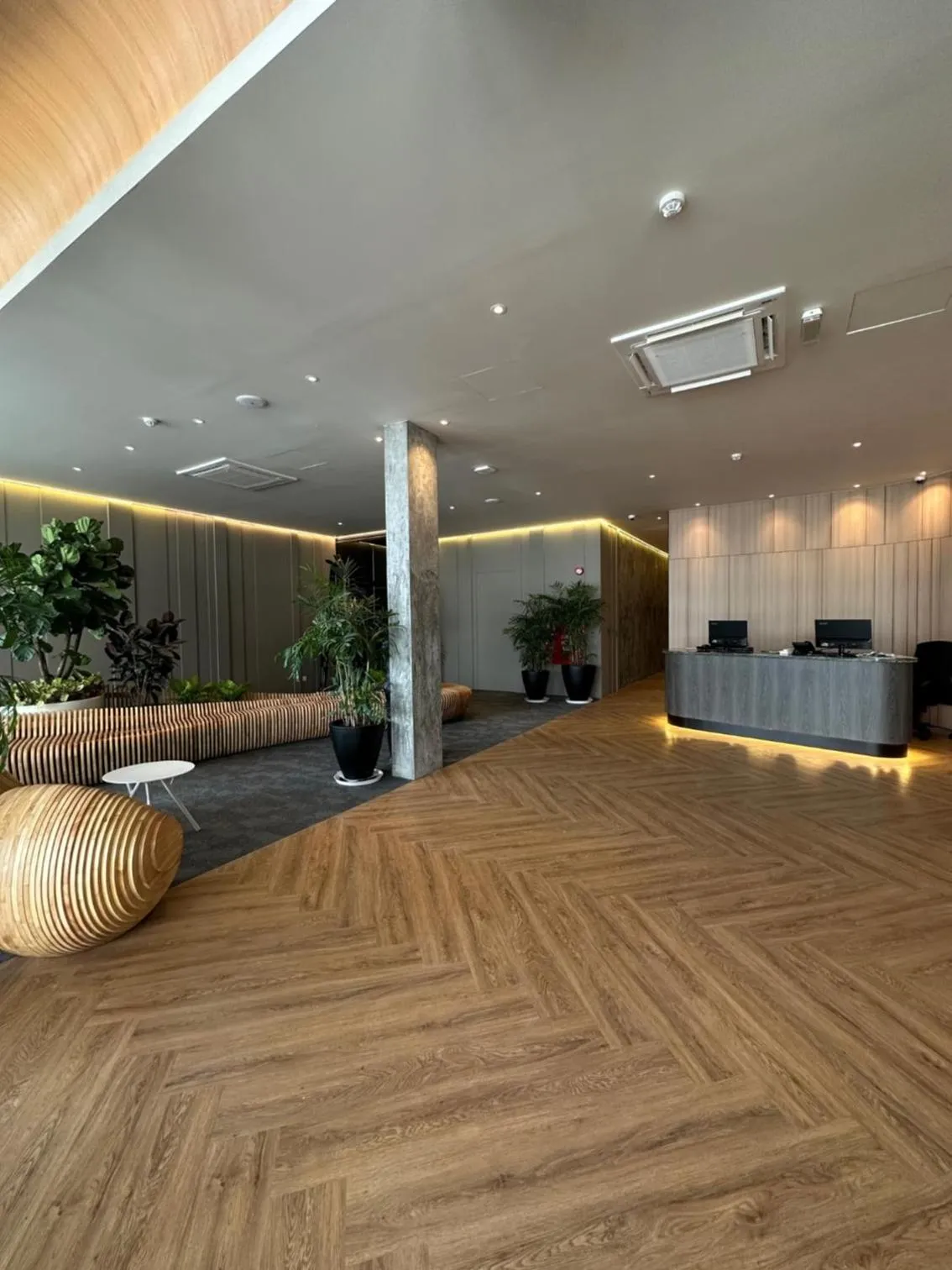 Lobby or reception in Roxy Hotel Aiman