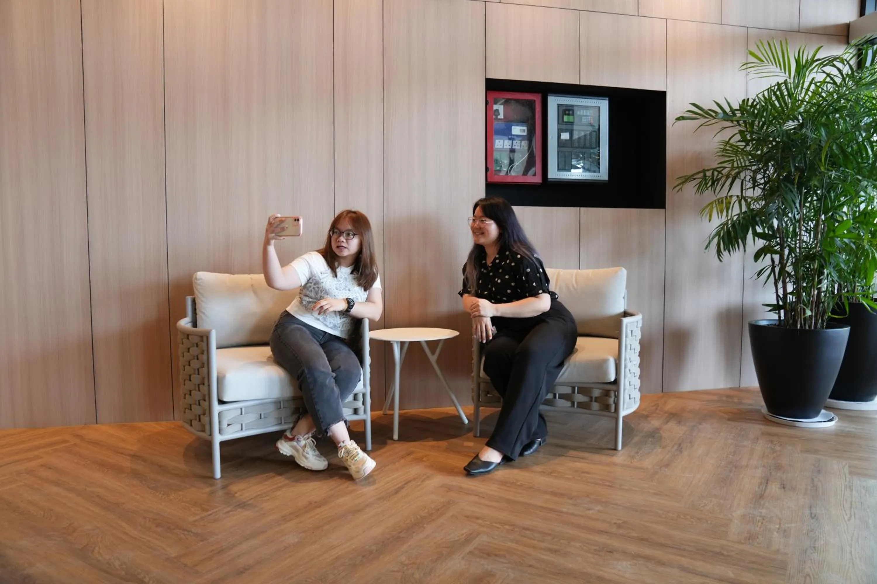 Seating area in Roxy Hotel Aiman
