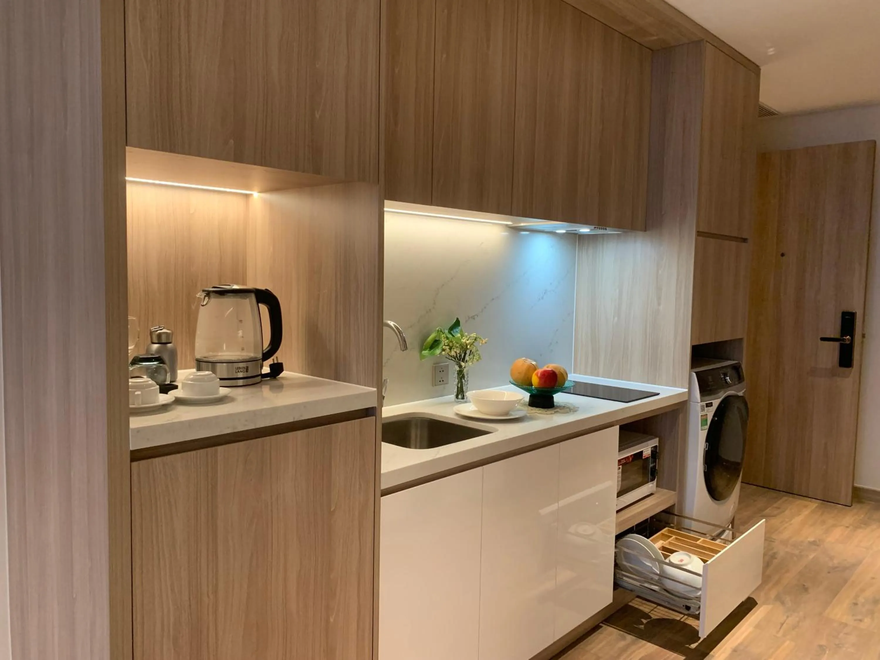 Kitchen or kitchenette in HB Serviced Apartment - Alacarte Hạ Long