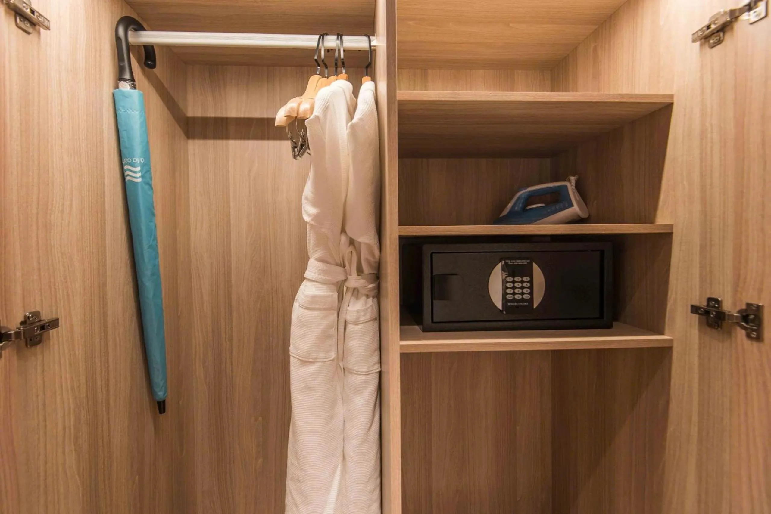 Area and facilities in HB Serviced Apartment - Alacarte Hạ Long