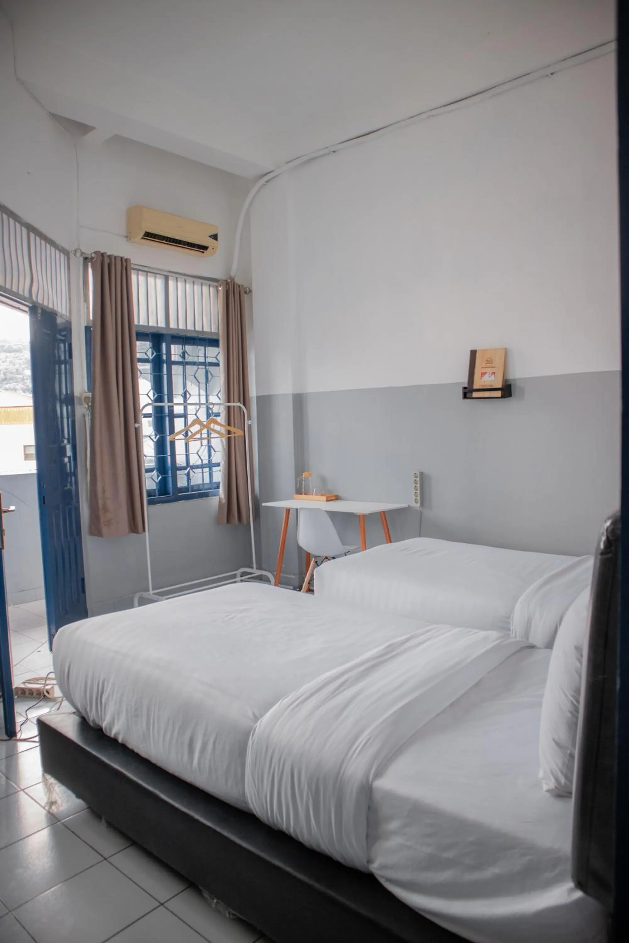 Bed in 360 Homestay Padang