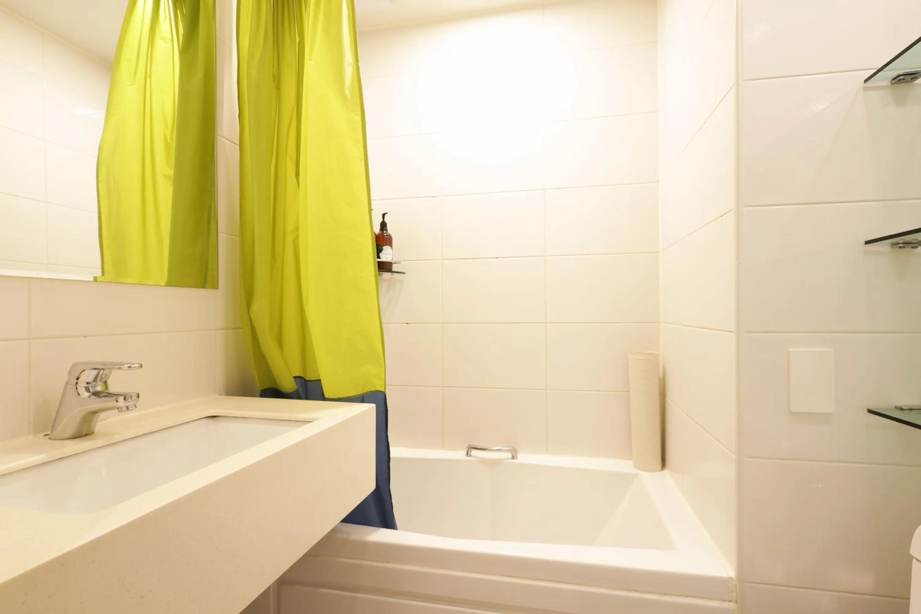 Bathroom in Mangrove Sinseol