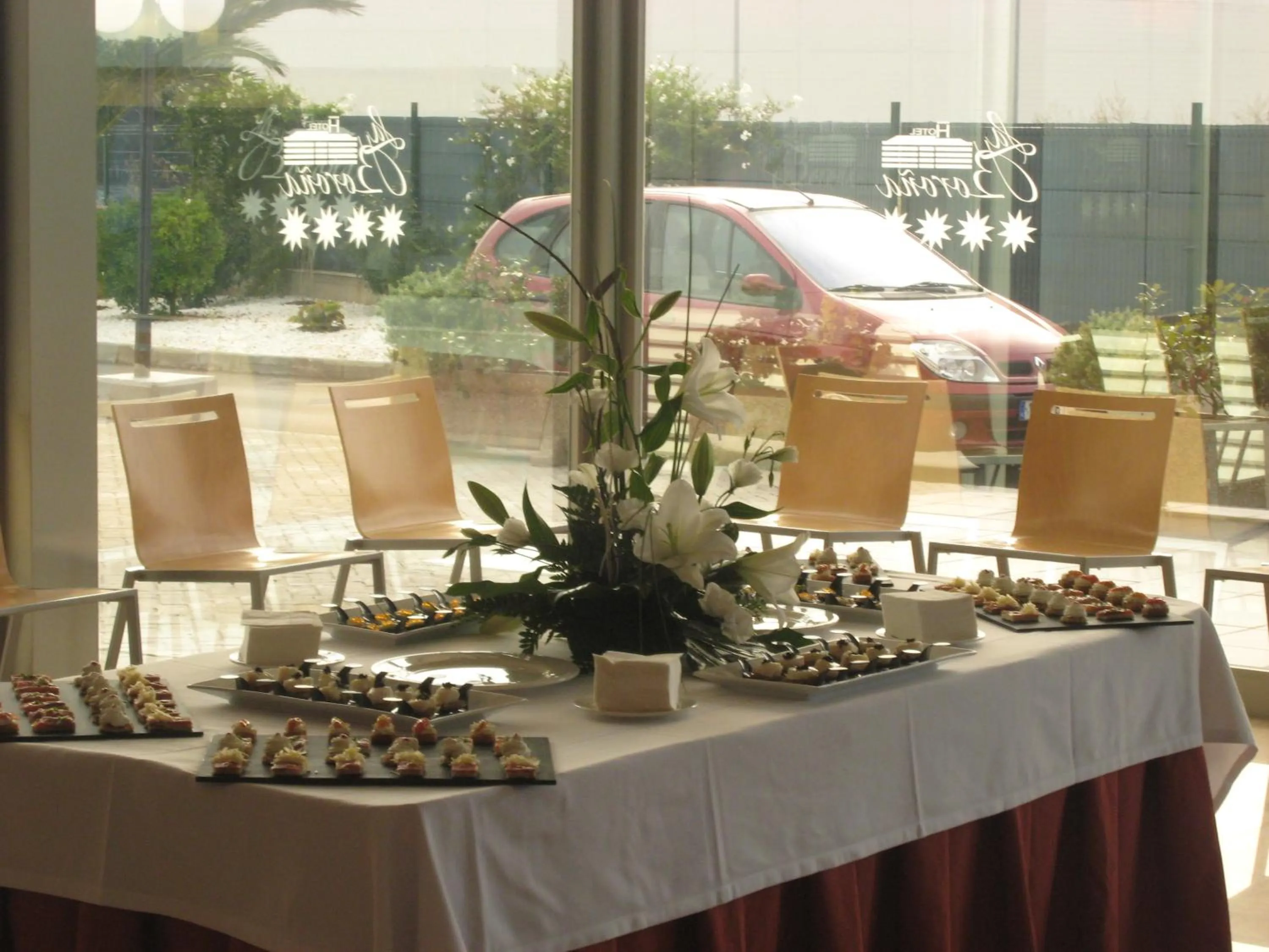 Lounge or bar in Hotel La Boroña