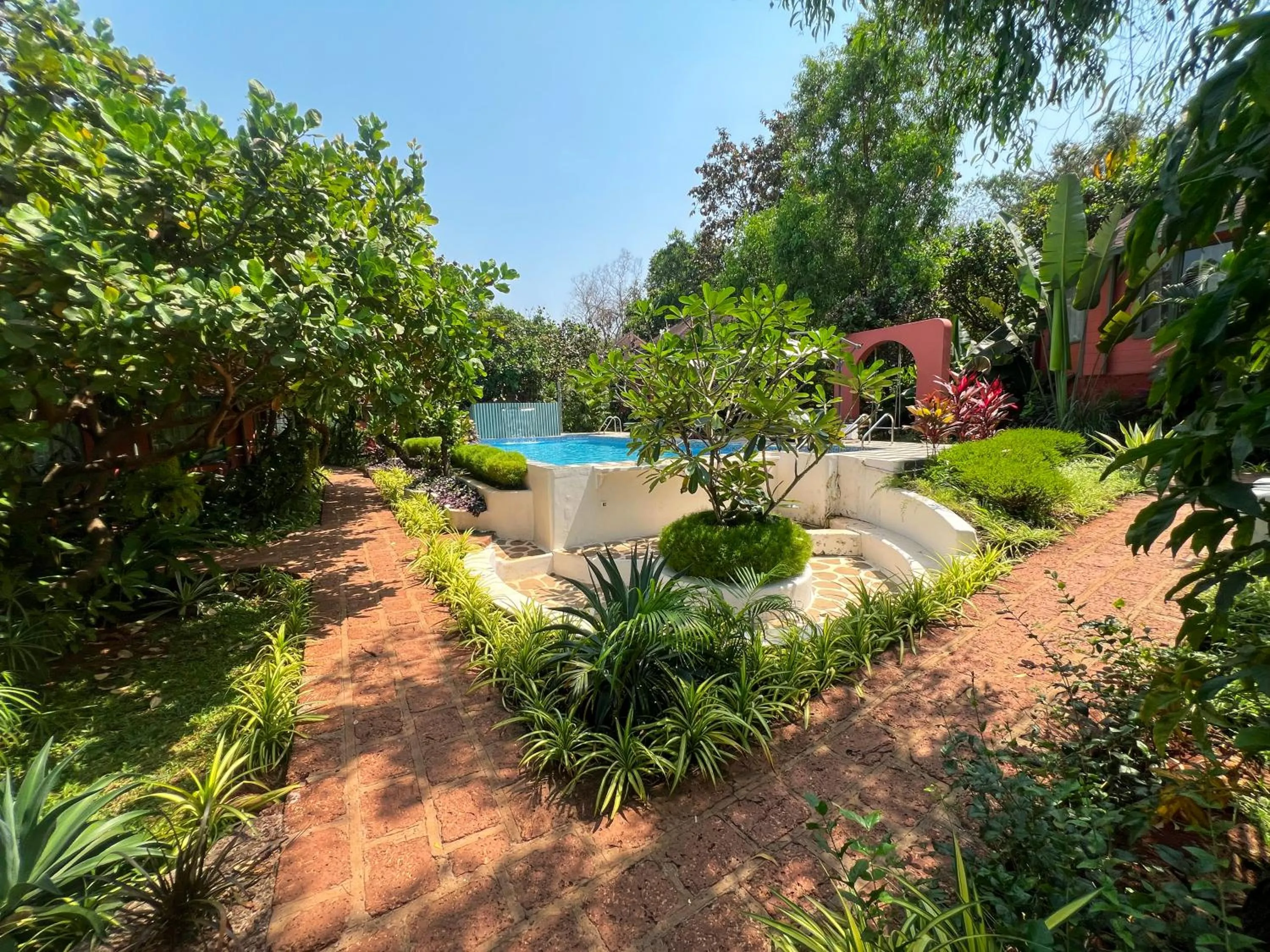 Swimming pool in Habitus Resort