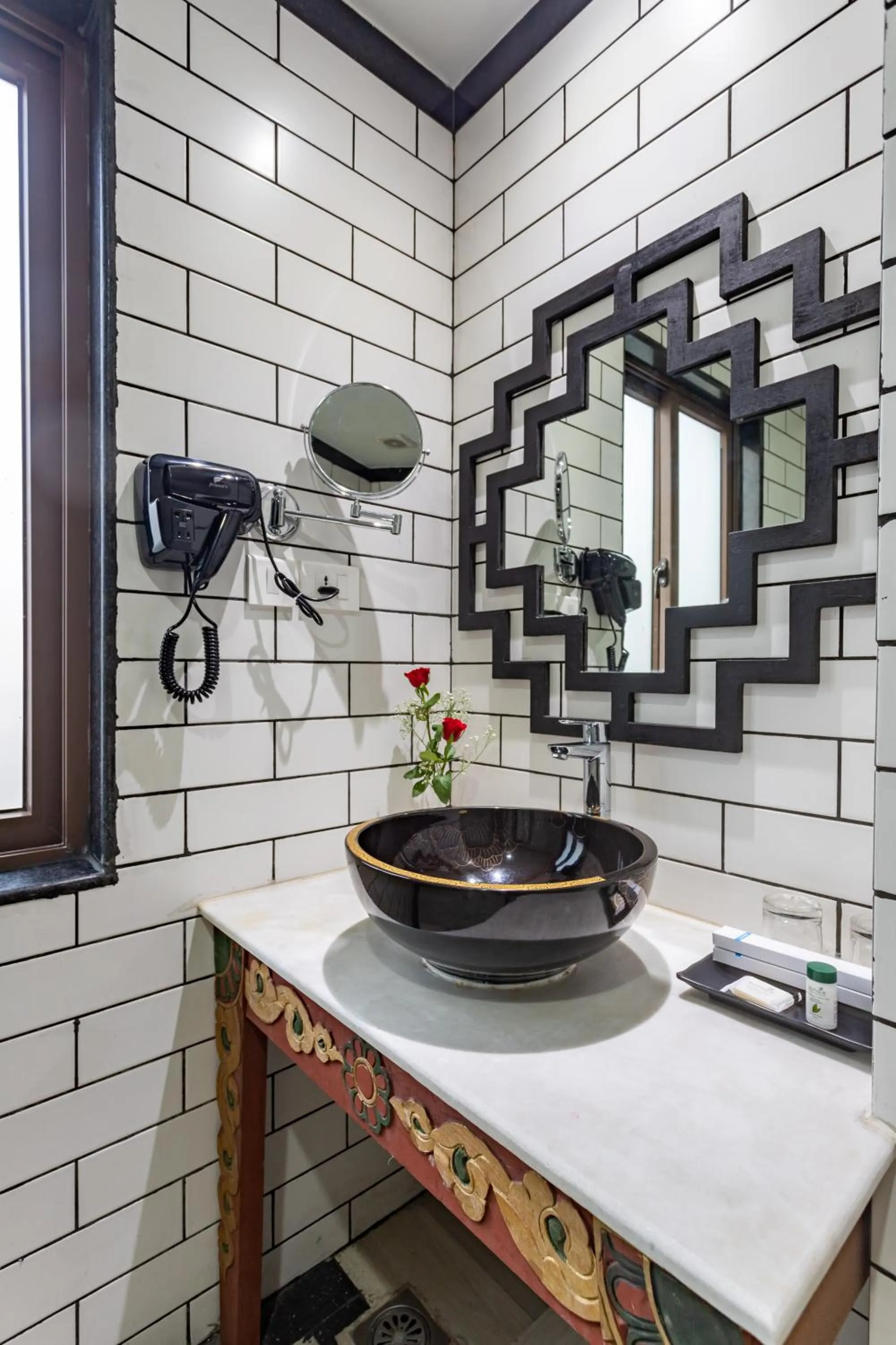 Toilet in Hotel Lo Mustang