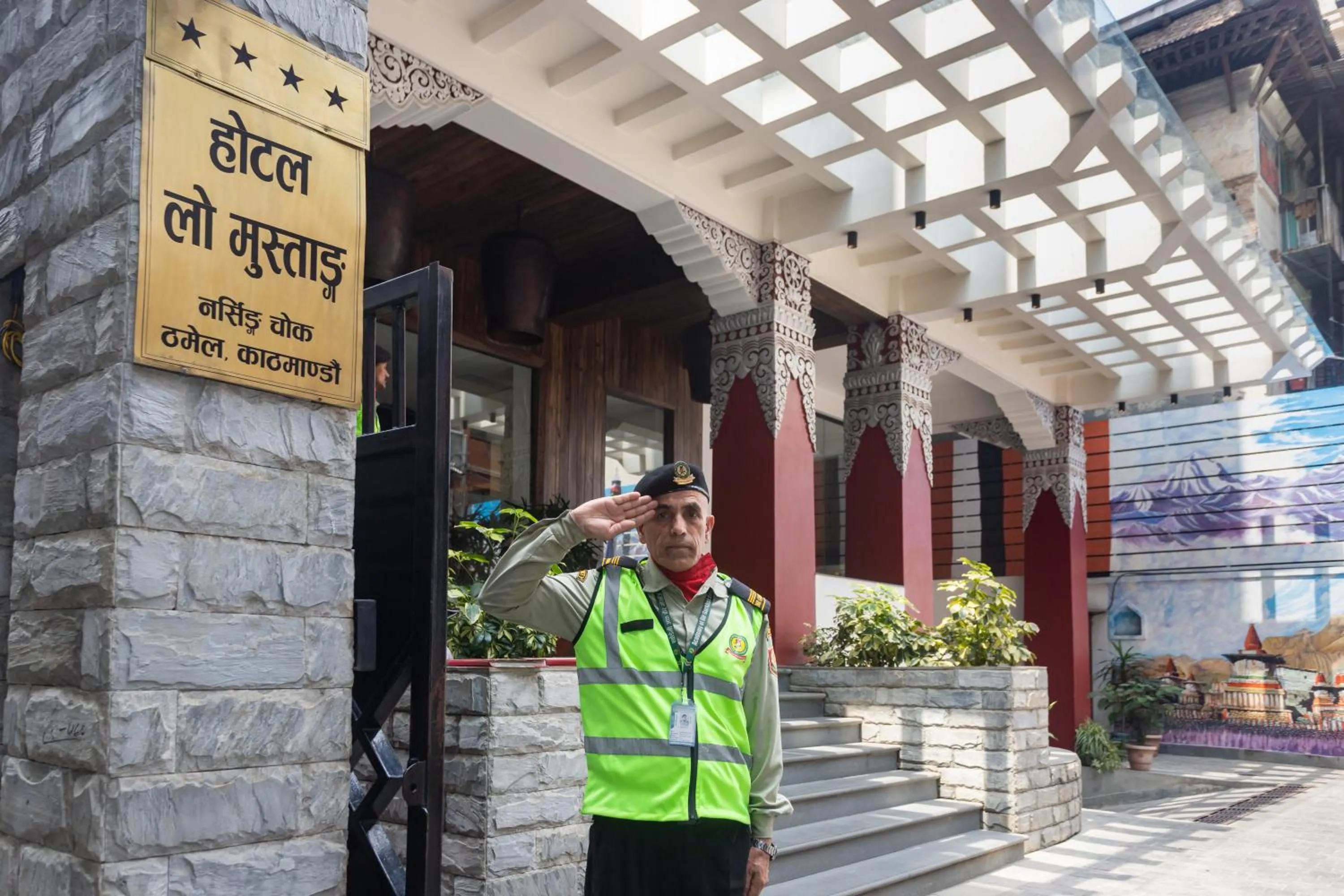 Property building in Hotel Lo Mustang