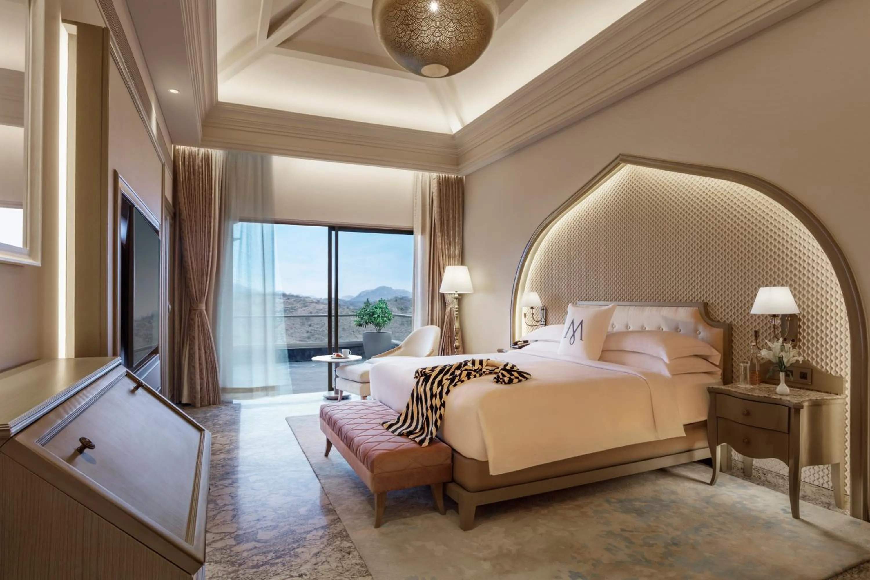 Bedroom, Bed in Mementos by ITC Hotels, Ekaaya, Udaipur