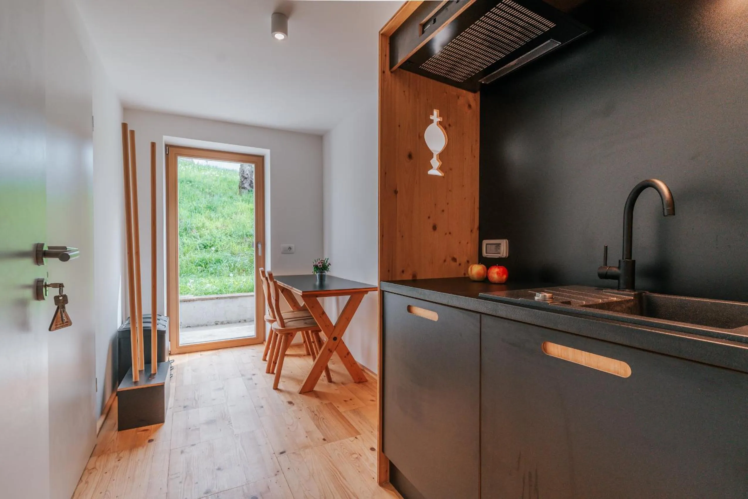 Kitchen or kitchenette in Eko Glamping Resort Krištof