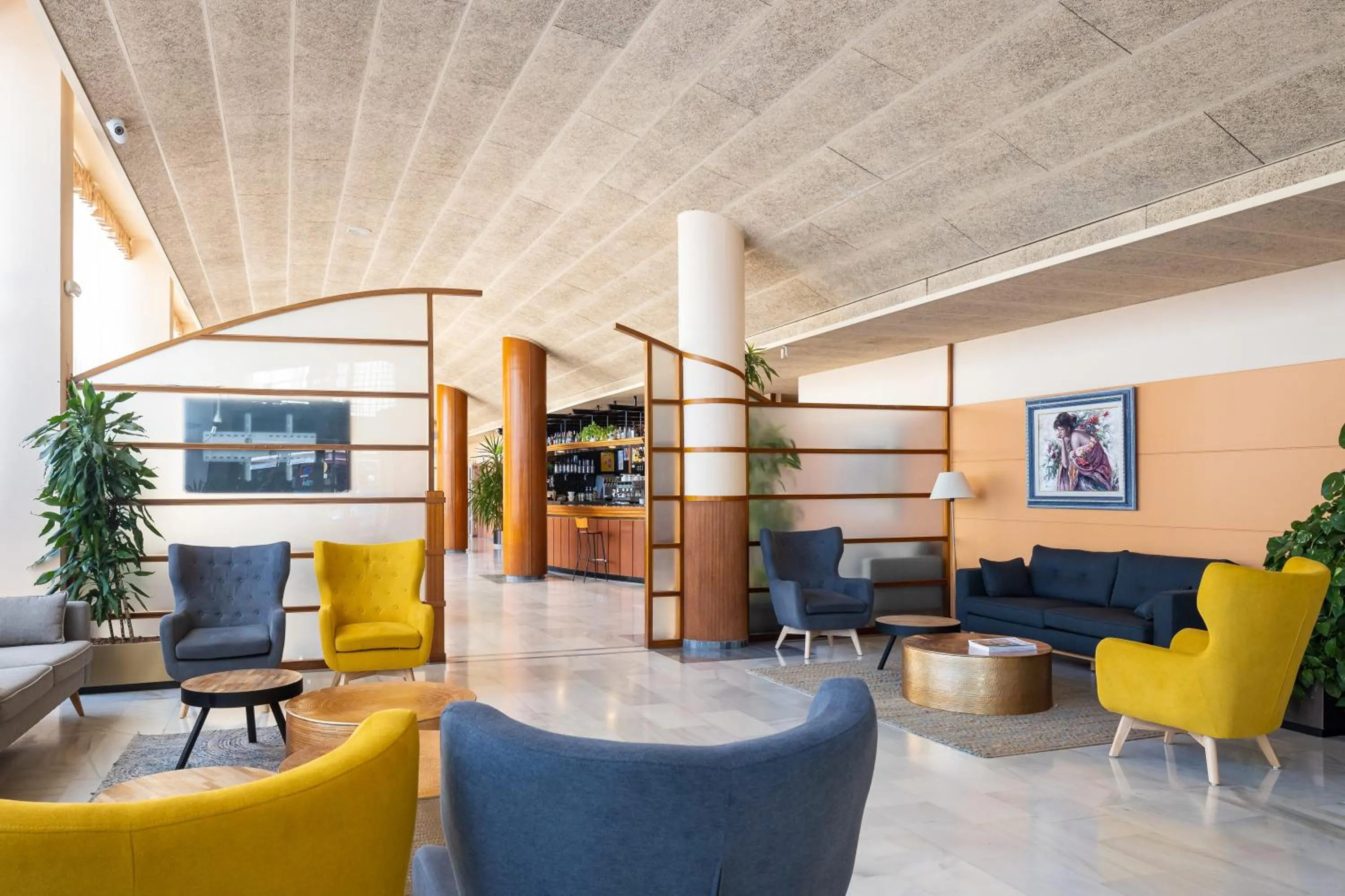 Property building in htop Platja Park #htopFun