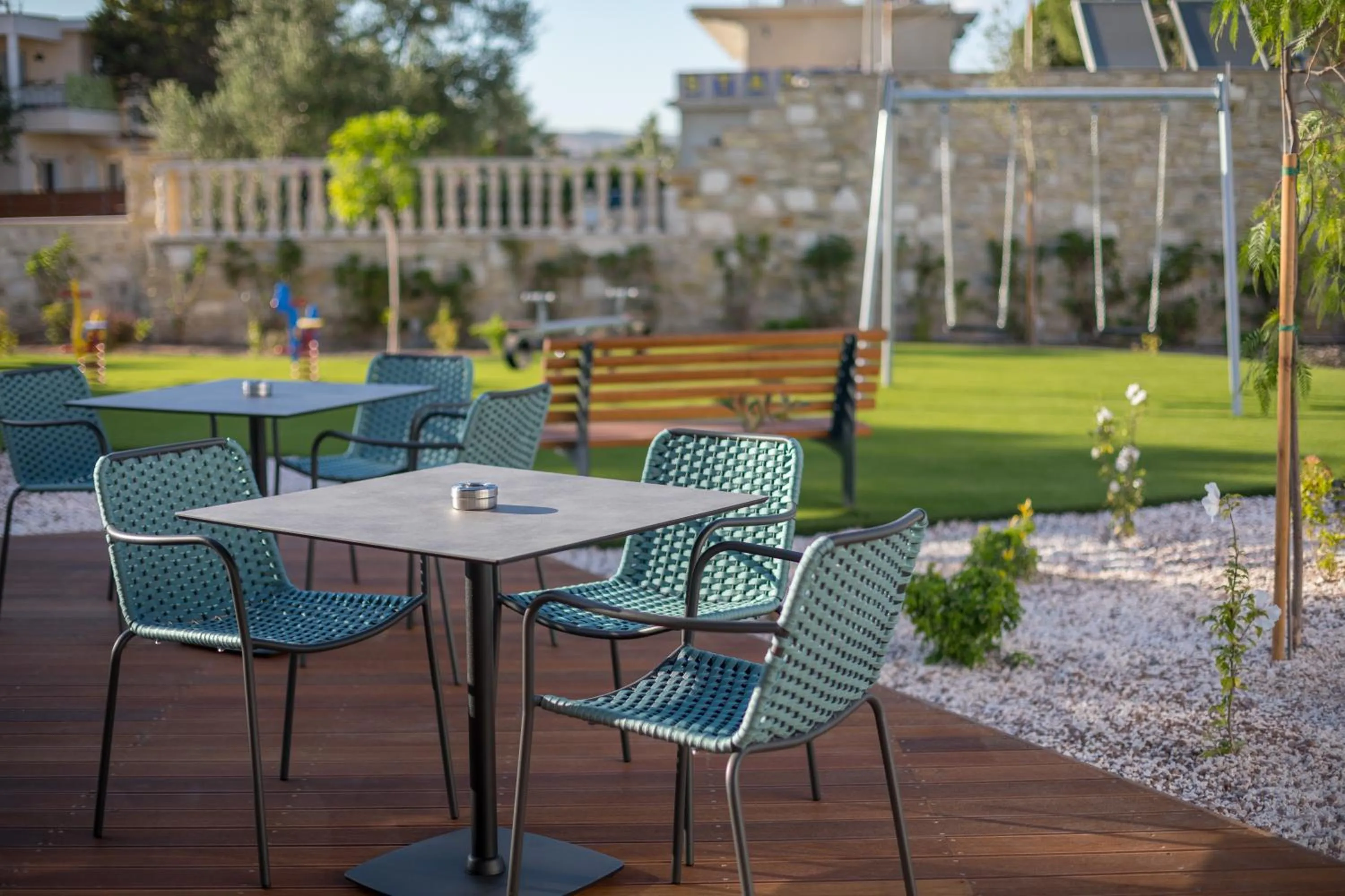 Restaurant/places to eat in The Quality Lodge - Self Check-in