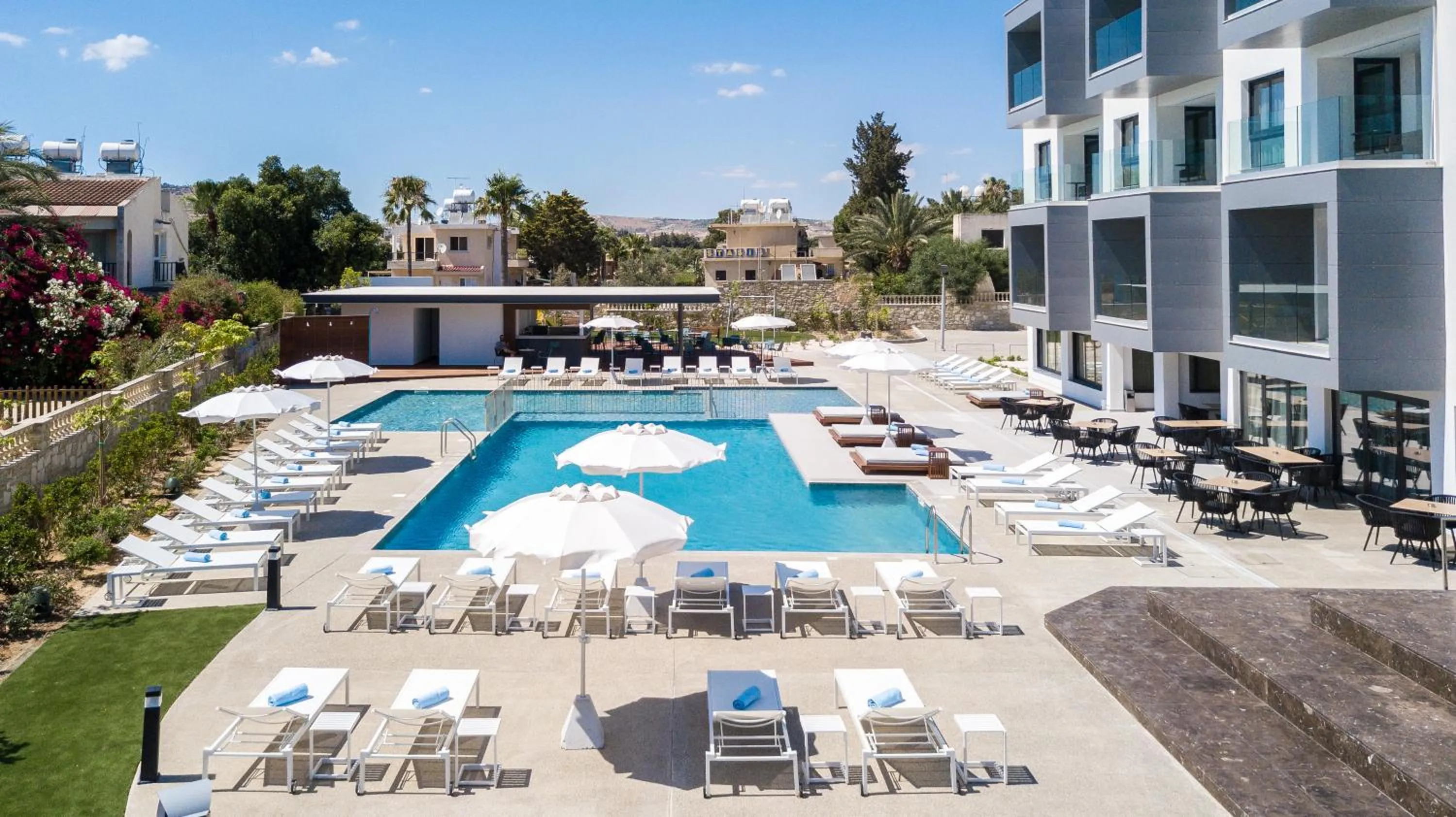 Property building in The Quality Lodge - Self Check-in