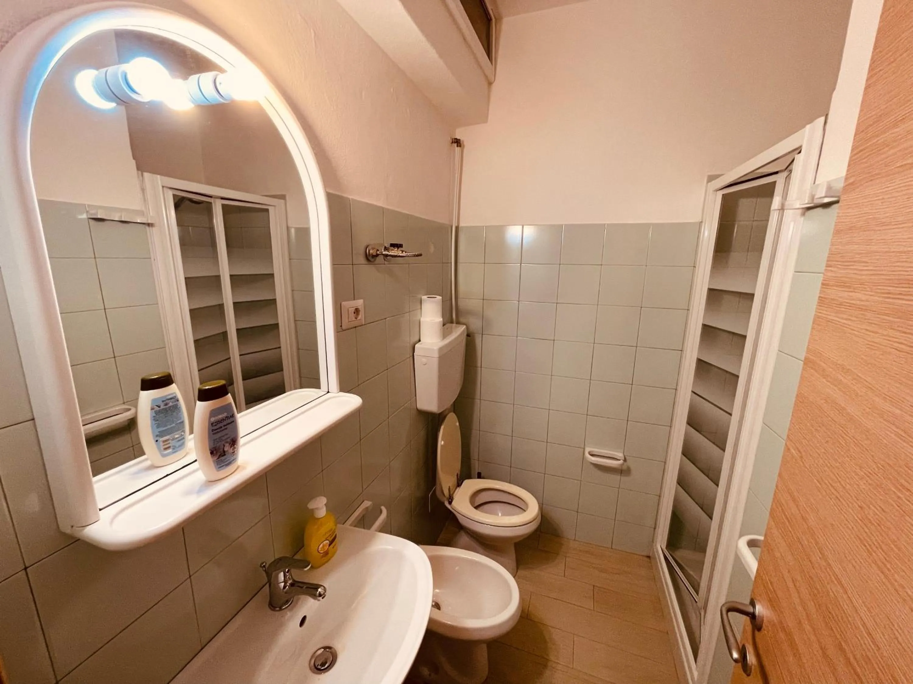 Shower in Camping Tonnara