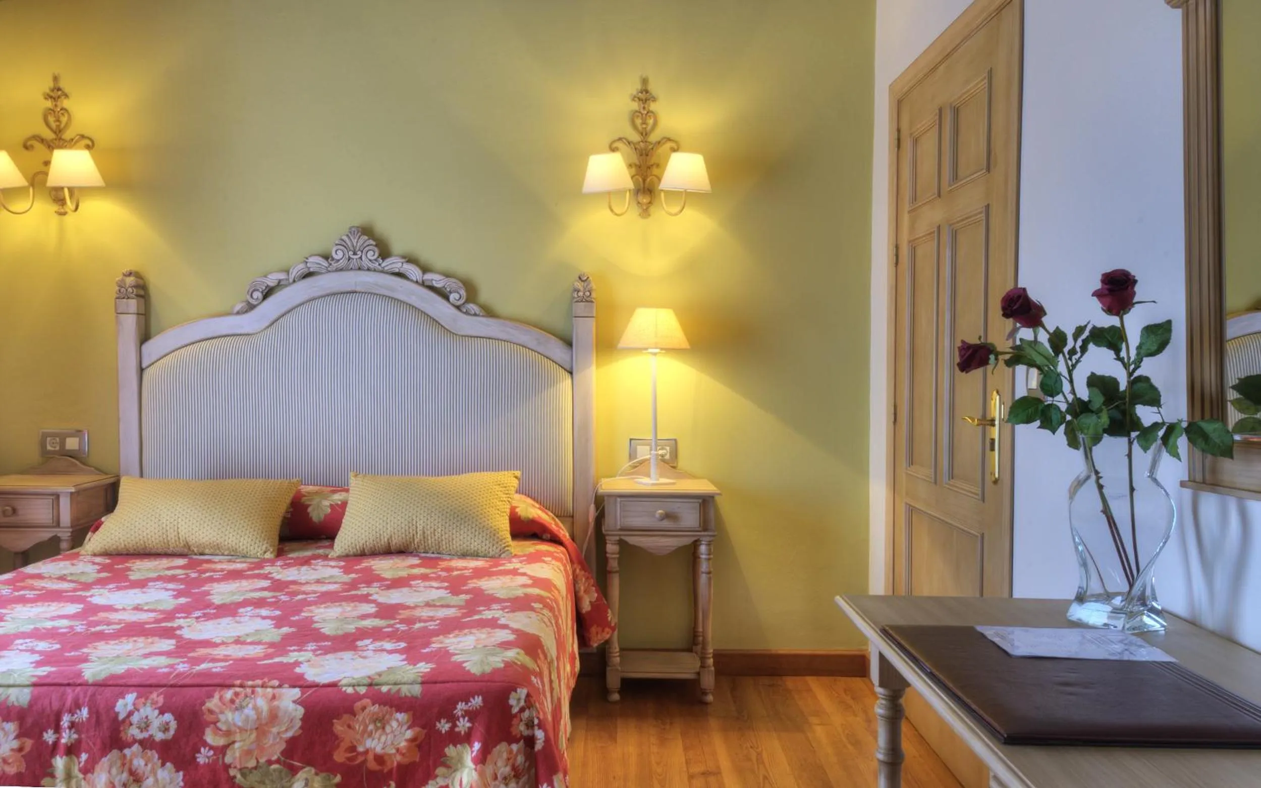 Photo of the whole room in Cortijo Salinas