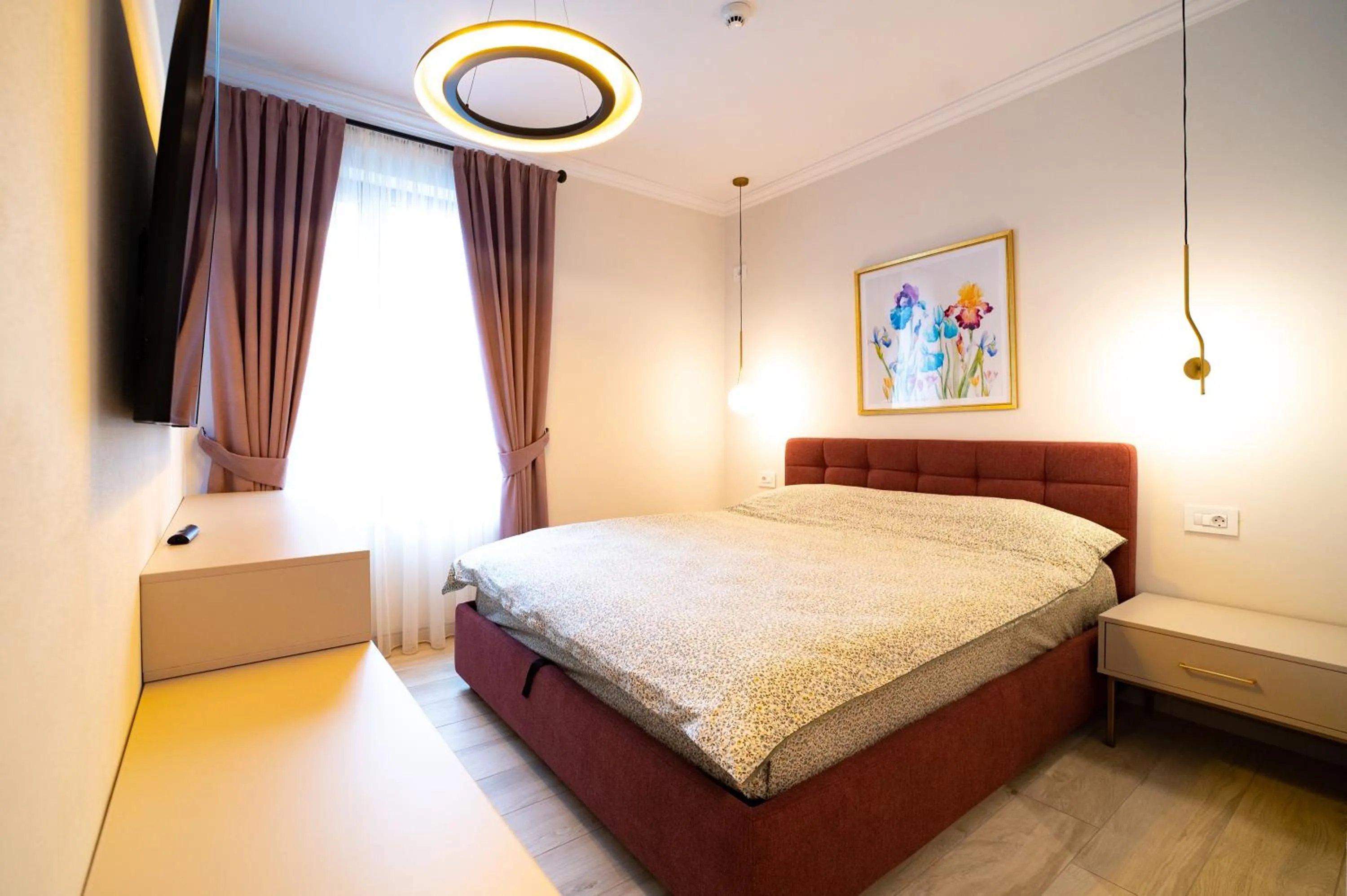 Bedroom, Bed in First Apartments