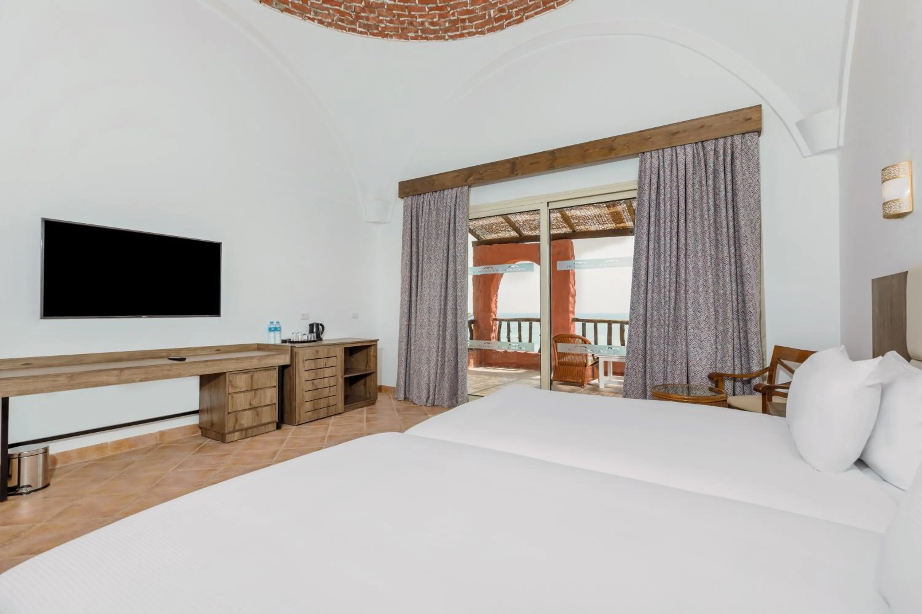 TV and multimedia, Bed in Pickalbatros Villaggio Aqua Park - Portofino Marsa Alam