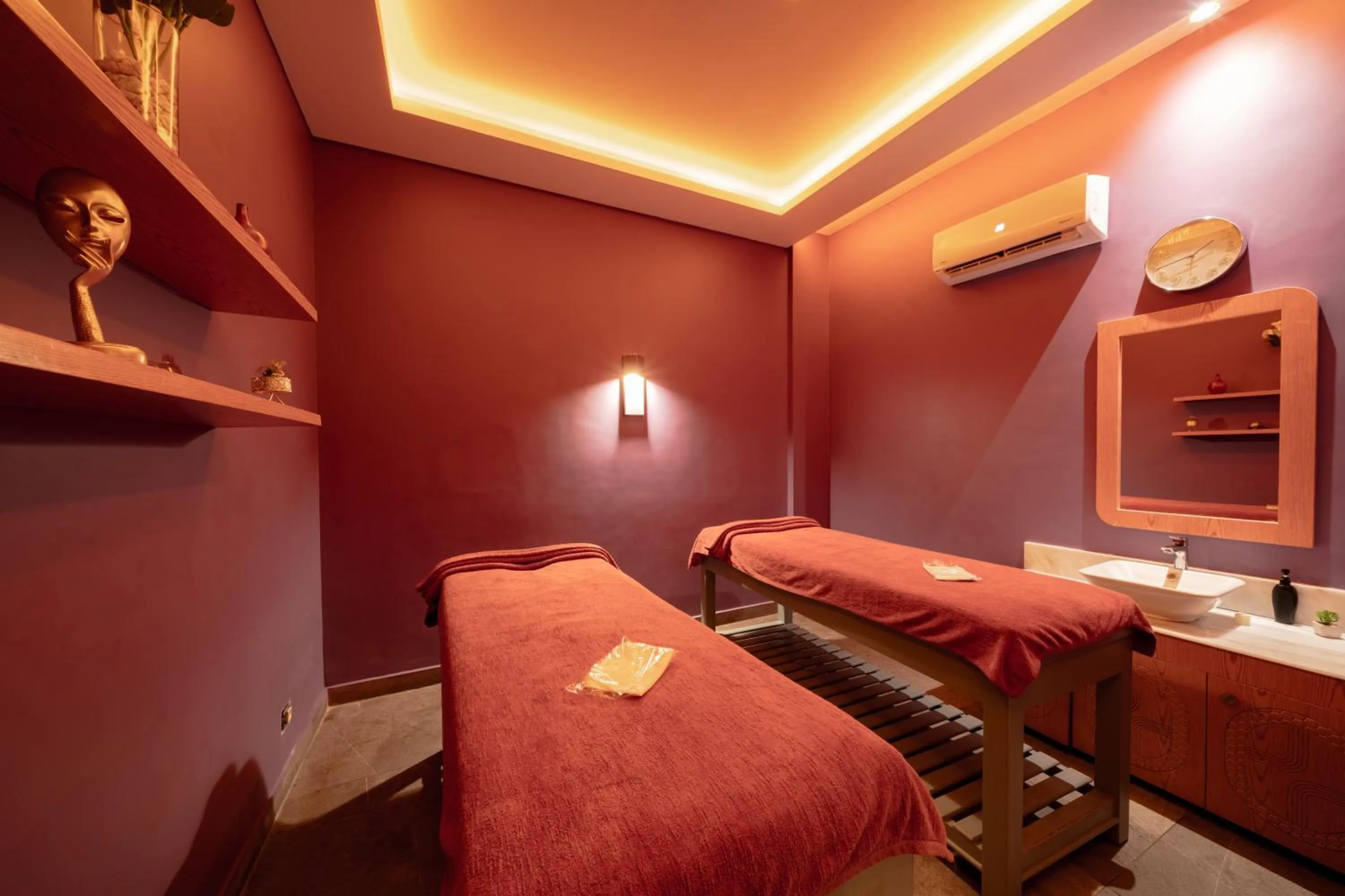 Massage in Pickalbatros Villaggio Aqua Park - Portofino Marsa Alam