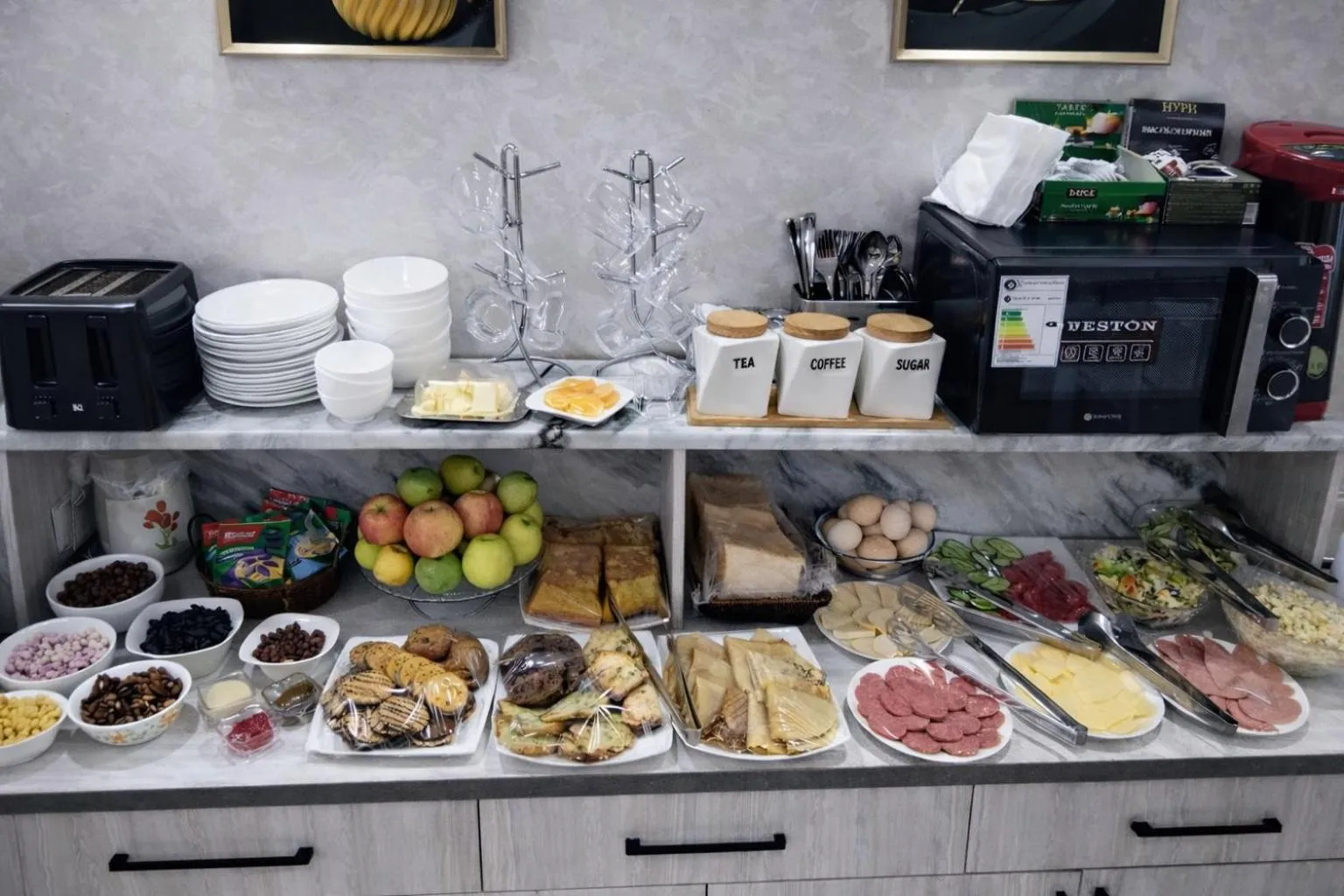 Buffet breakfast in The Art Hotel