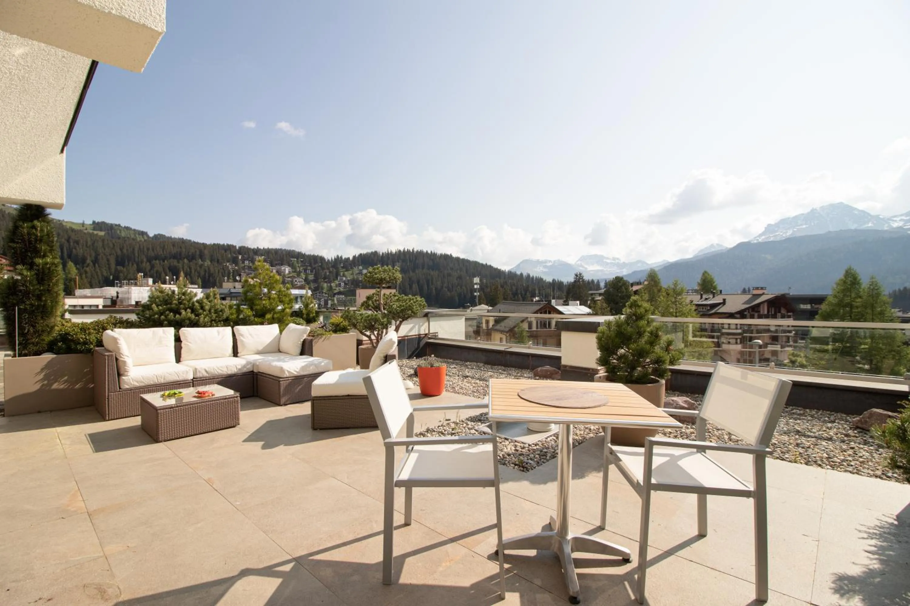 Galerie Obersee 3E - Top Lage- Zentrum Arosa - by Arosa Stay