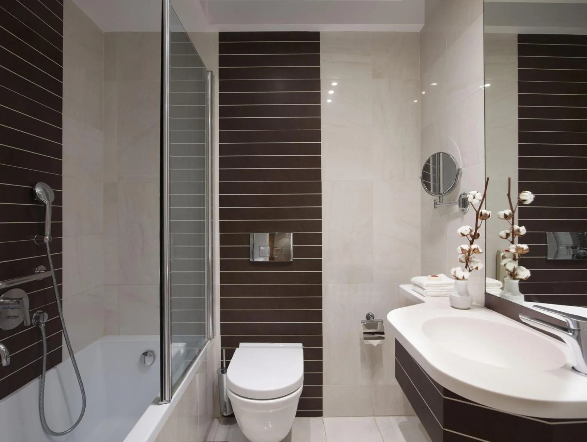 Shower in Titania Hotel