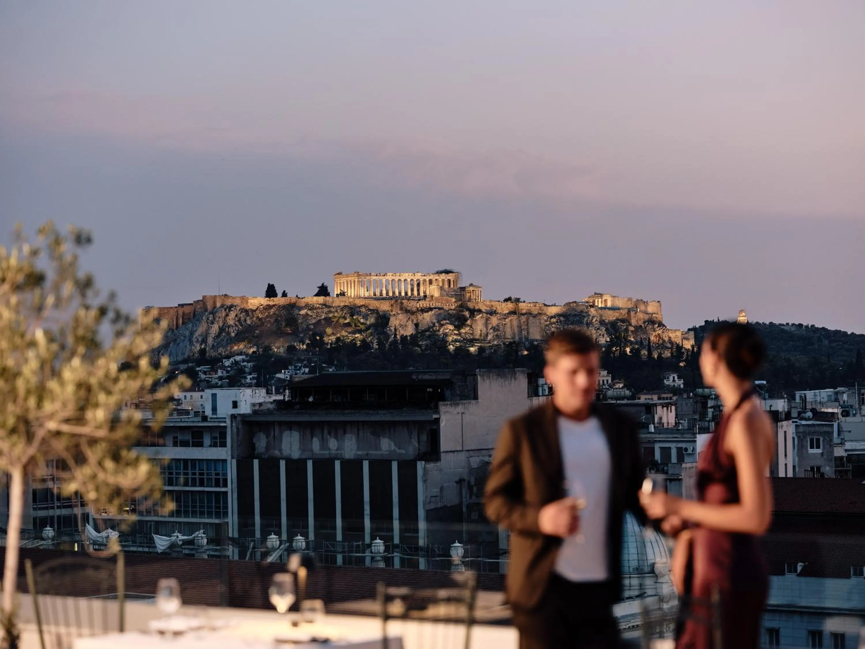 Restaurant/places to eat in Titania Hotel