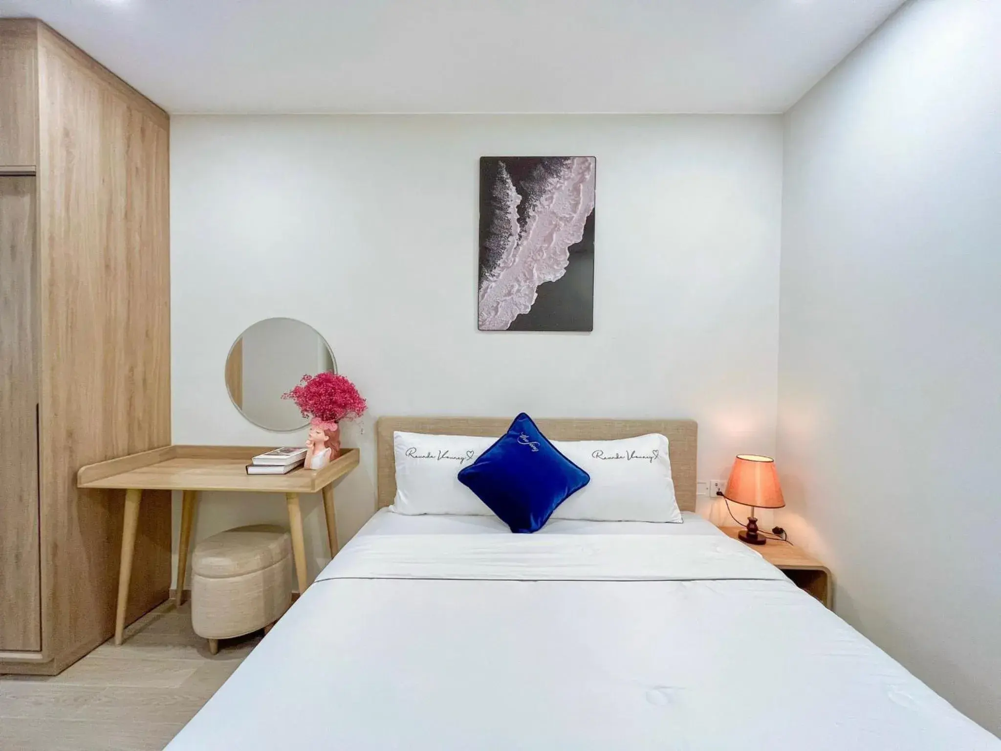 One-Bedroom Apartment with City View in MeoMeo Homestay - The Sóng Apartment One-Bedroom Apartment with City View in MeoMeo Homestay - The Sóng Apartment