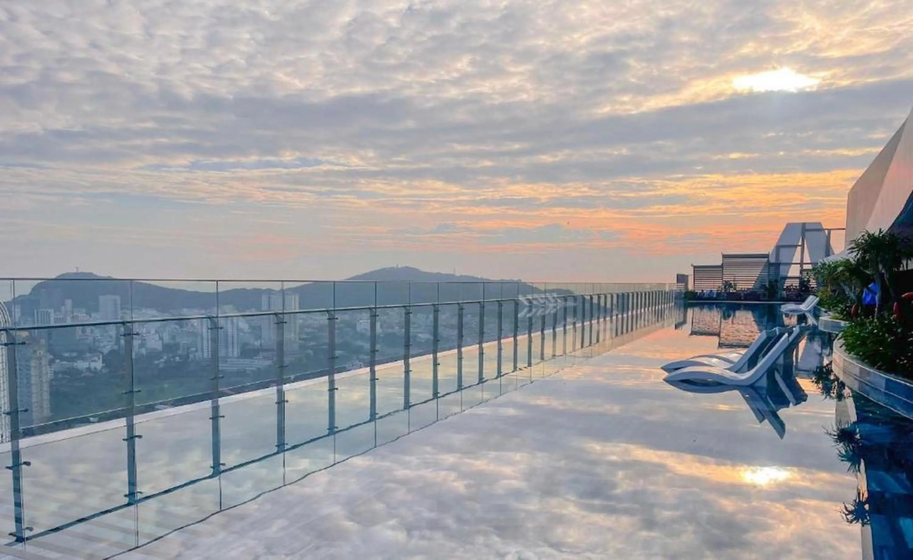 Nearby landmark in MeoMeo Homestay - The Sóng Apartment