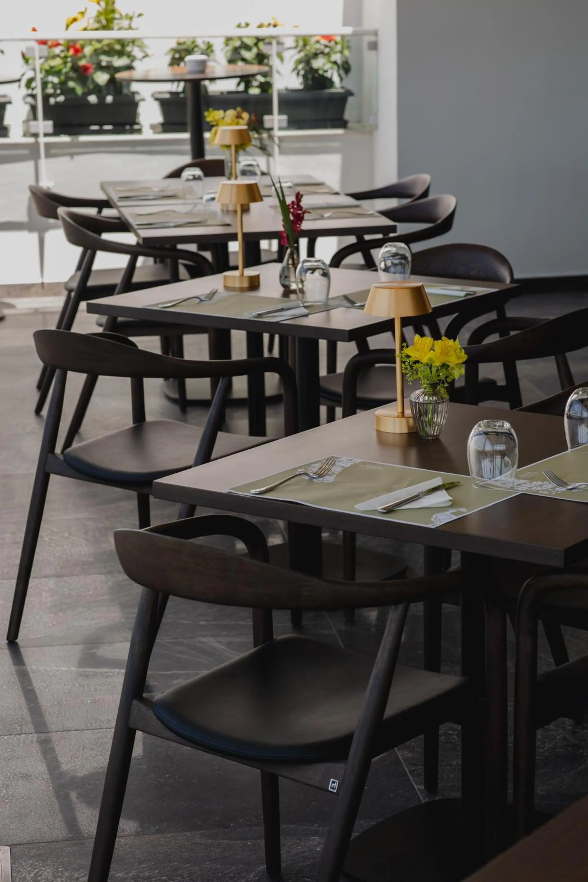 Restaurant/places to eat in Hera Hotel