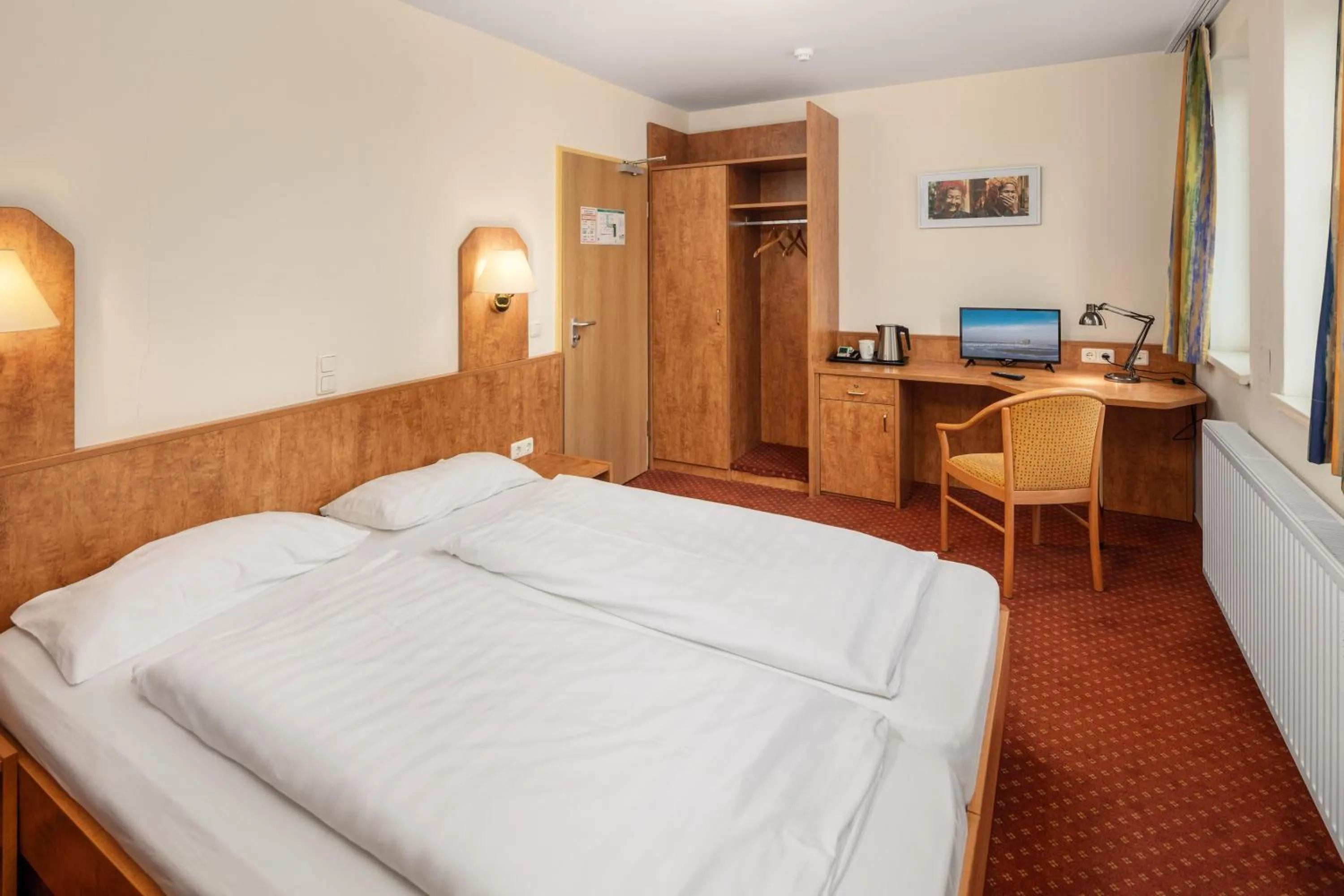Photo of the whole room, Bed in Academy Lodge Boardinghouse