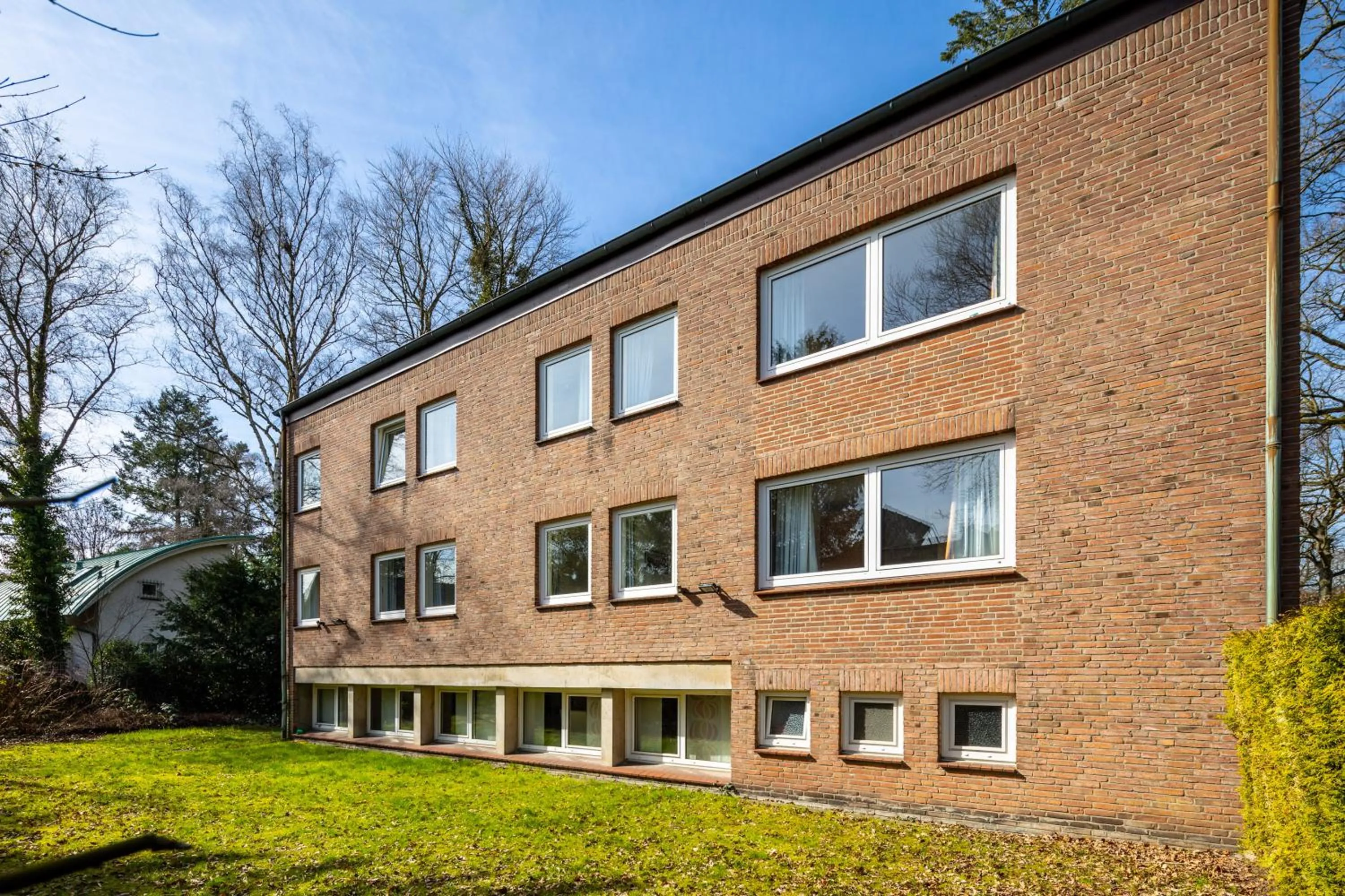 Property building in Academy Lodge Boardinghouse