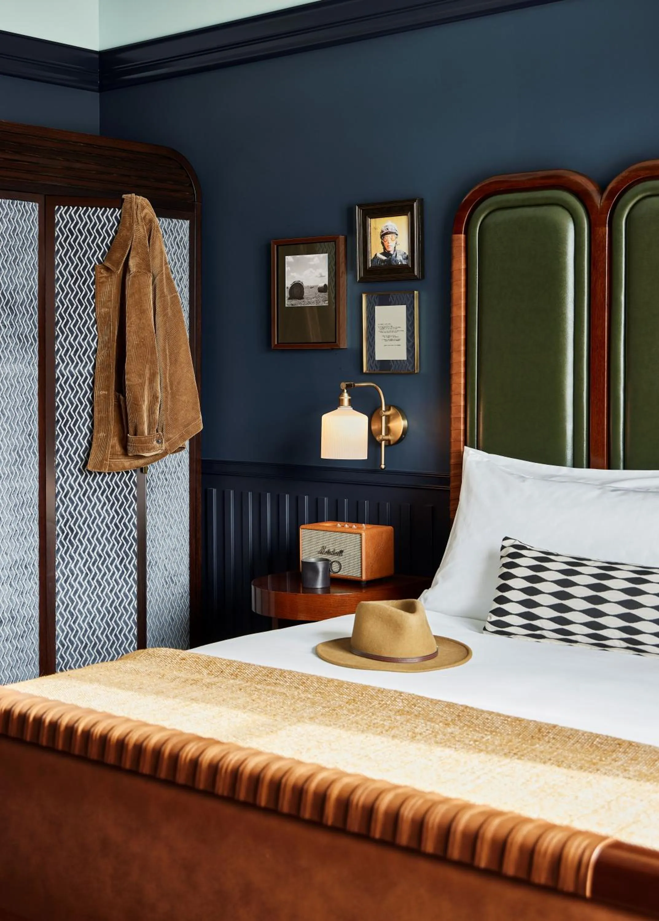 Bed in The Manchester Hotel