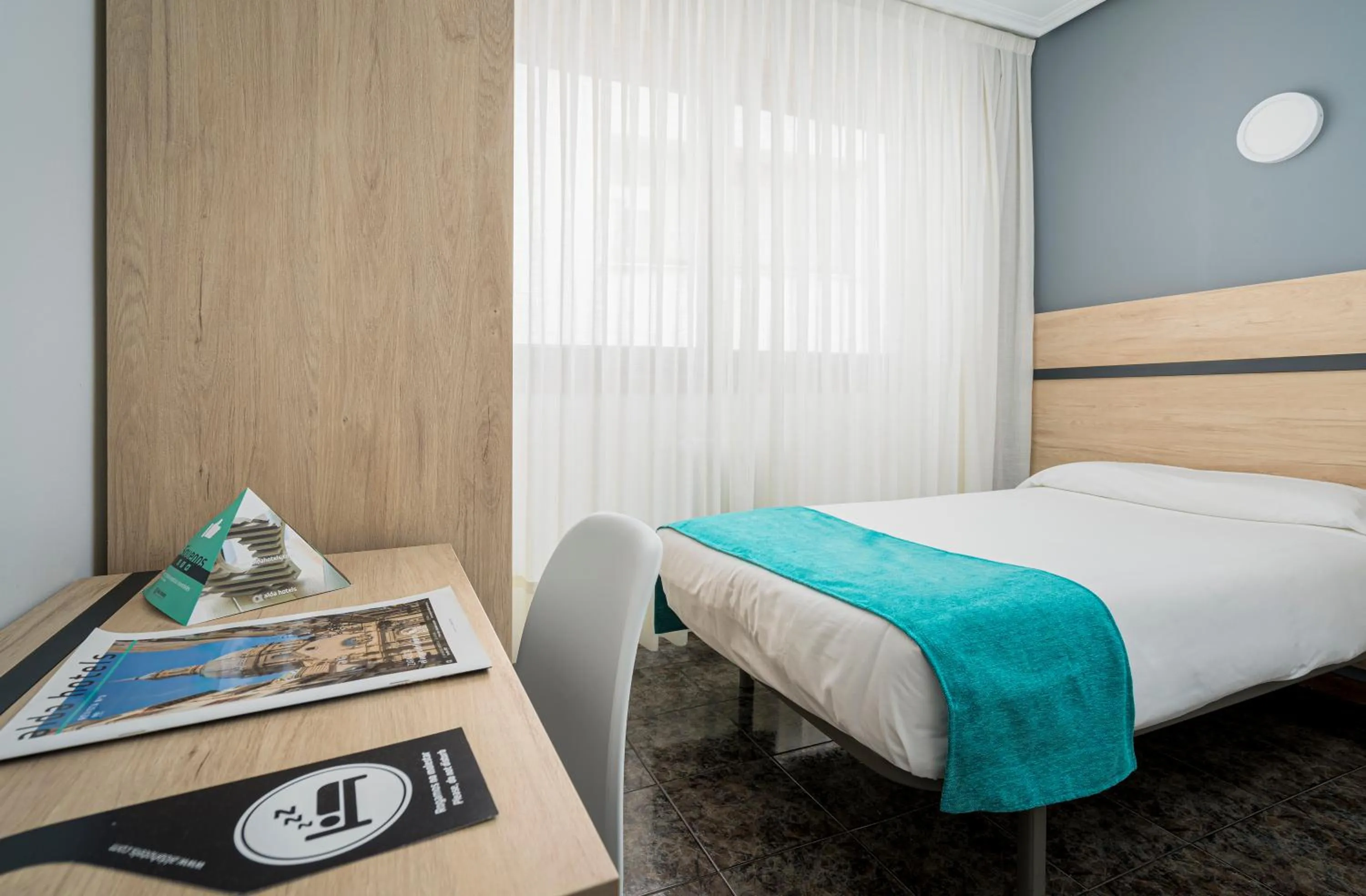 Bed in Hotel Alda Pasaje