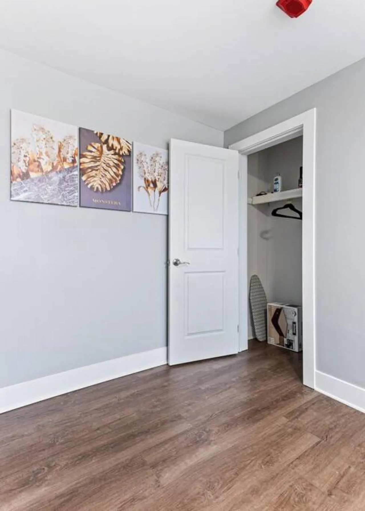 wardrobe in Your Cozy One Bedroom Midtown