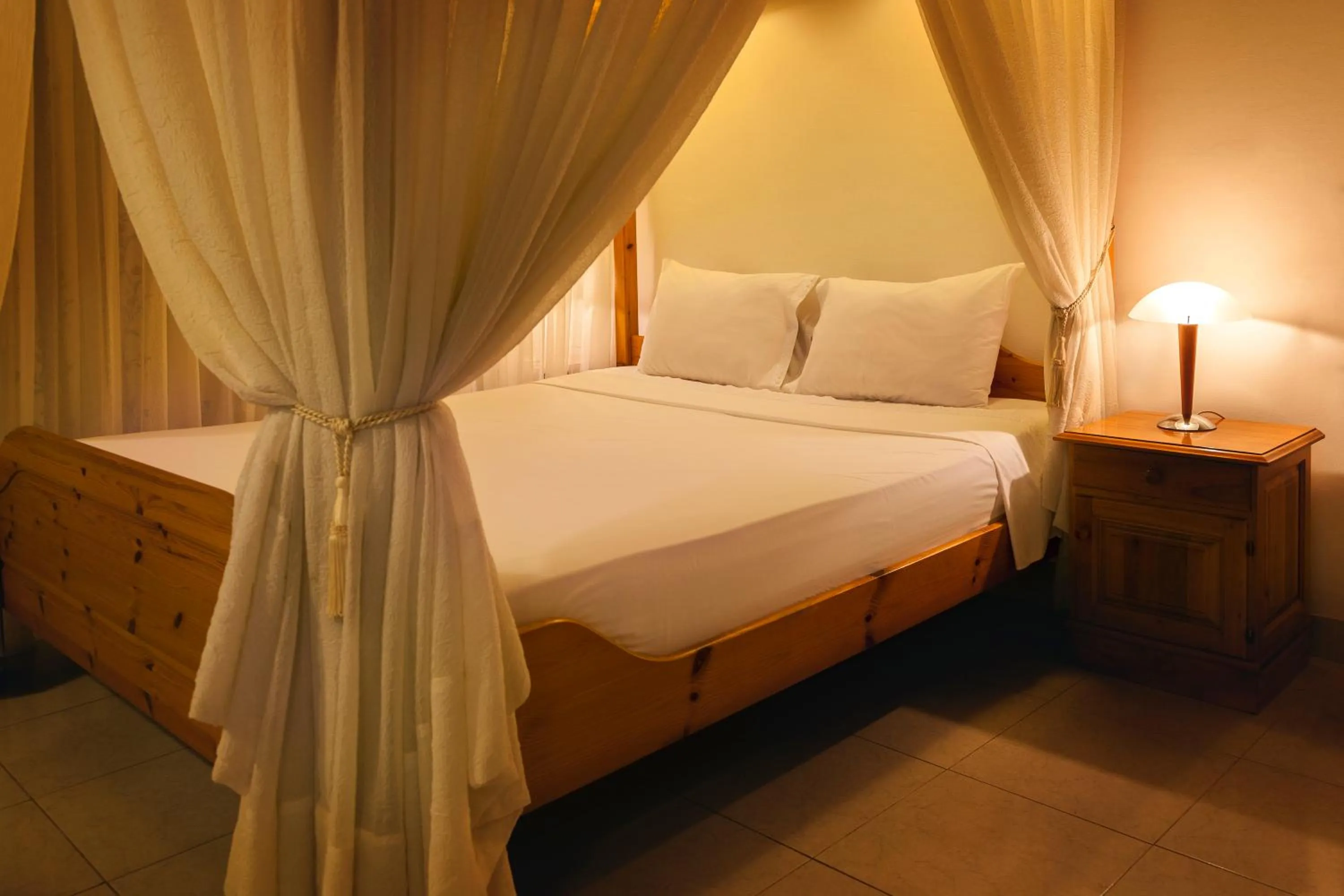 Bedroom, Bed in Hotel Westfalenhaus