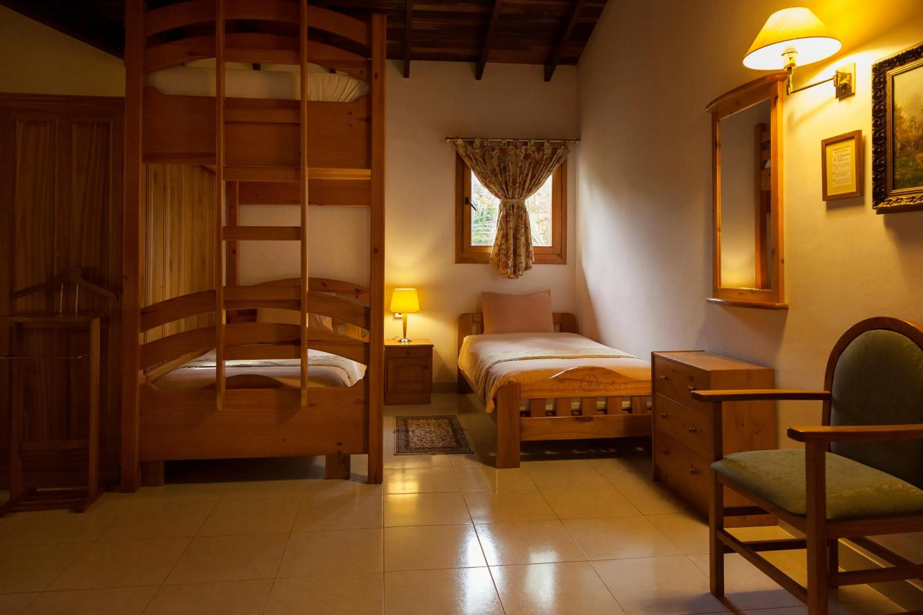 Bedroom, Bed in Hotel Westfalenhaus