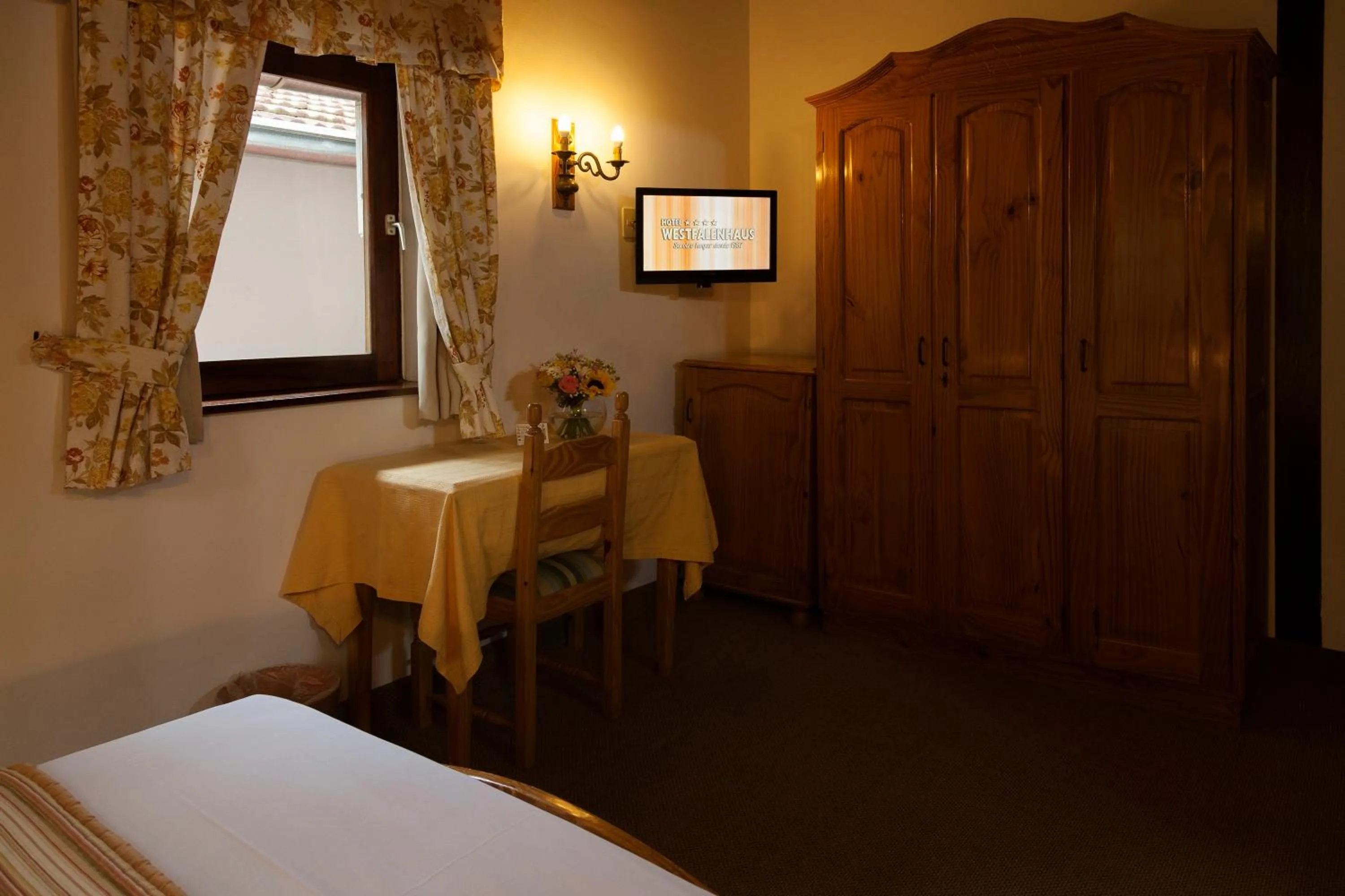 Area and facilities, Bed in Hotel Westfalenhaus