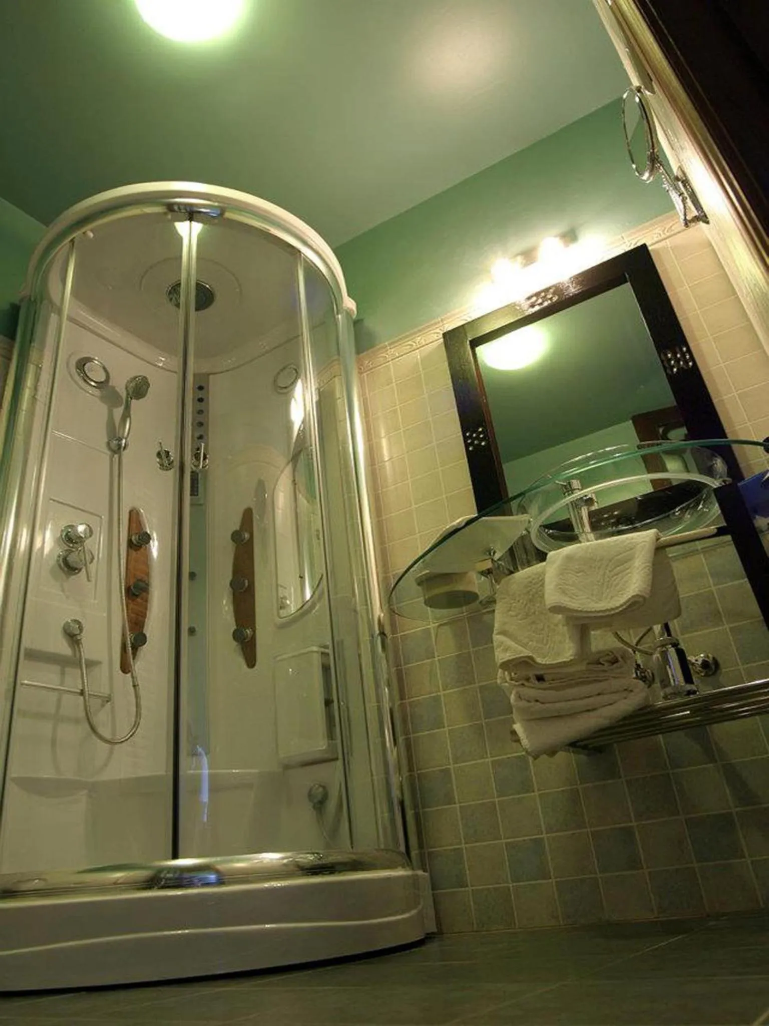 Shower in Pazo Larache