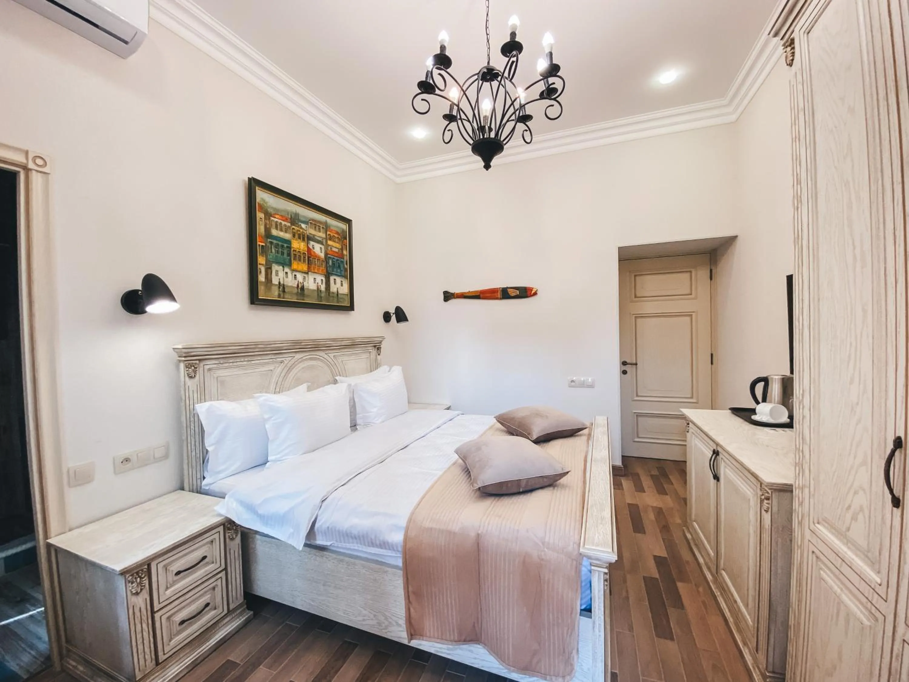 Bed in Aspar Boutique Hotel