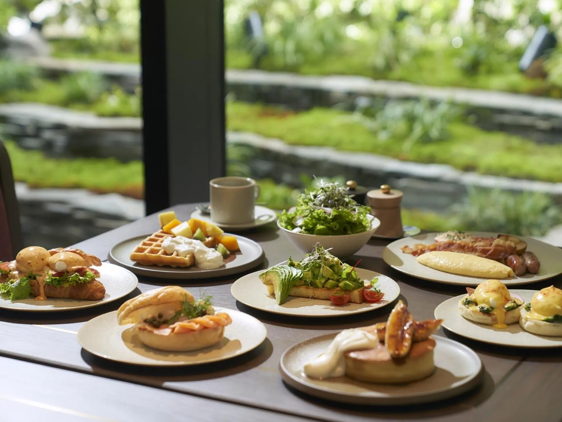 Restaurant/places to eat in Dusit Thani Kyoto