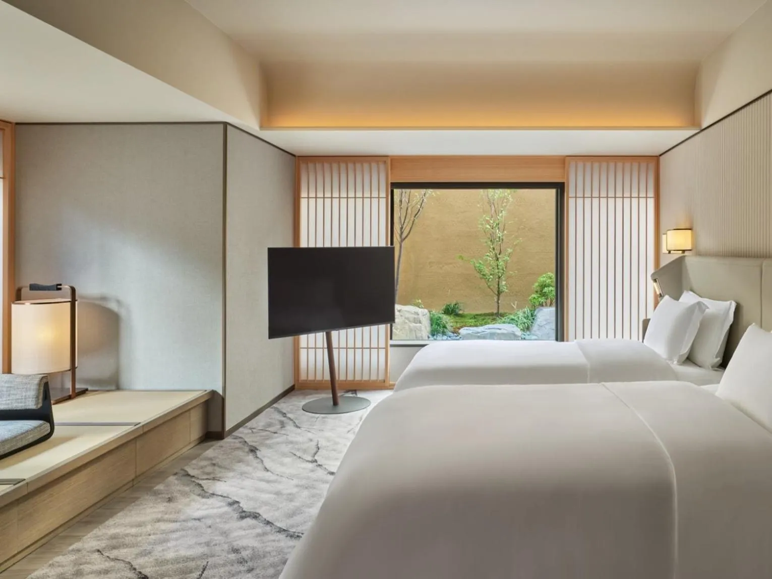 Bed in Dusit Thani Kyoto