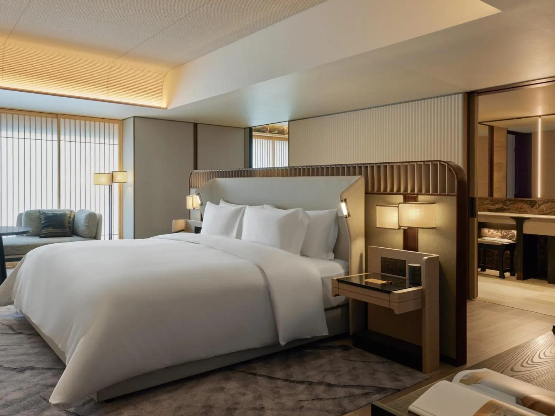 Bed in Dusit Thani Kyoto