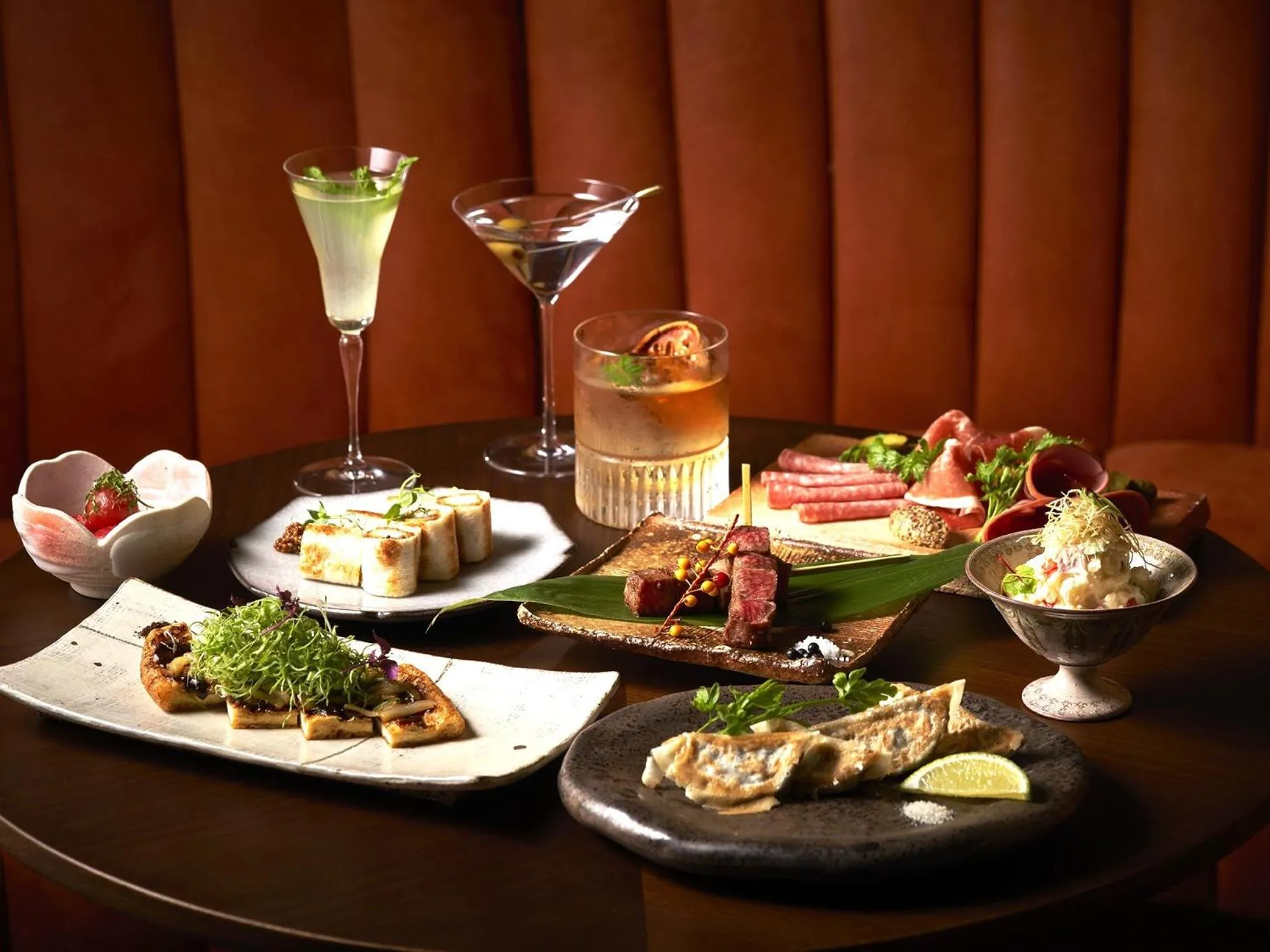 Lounge or bar in Dusit Thani Kyoto