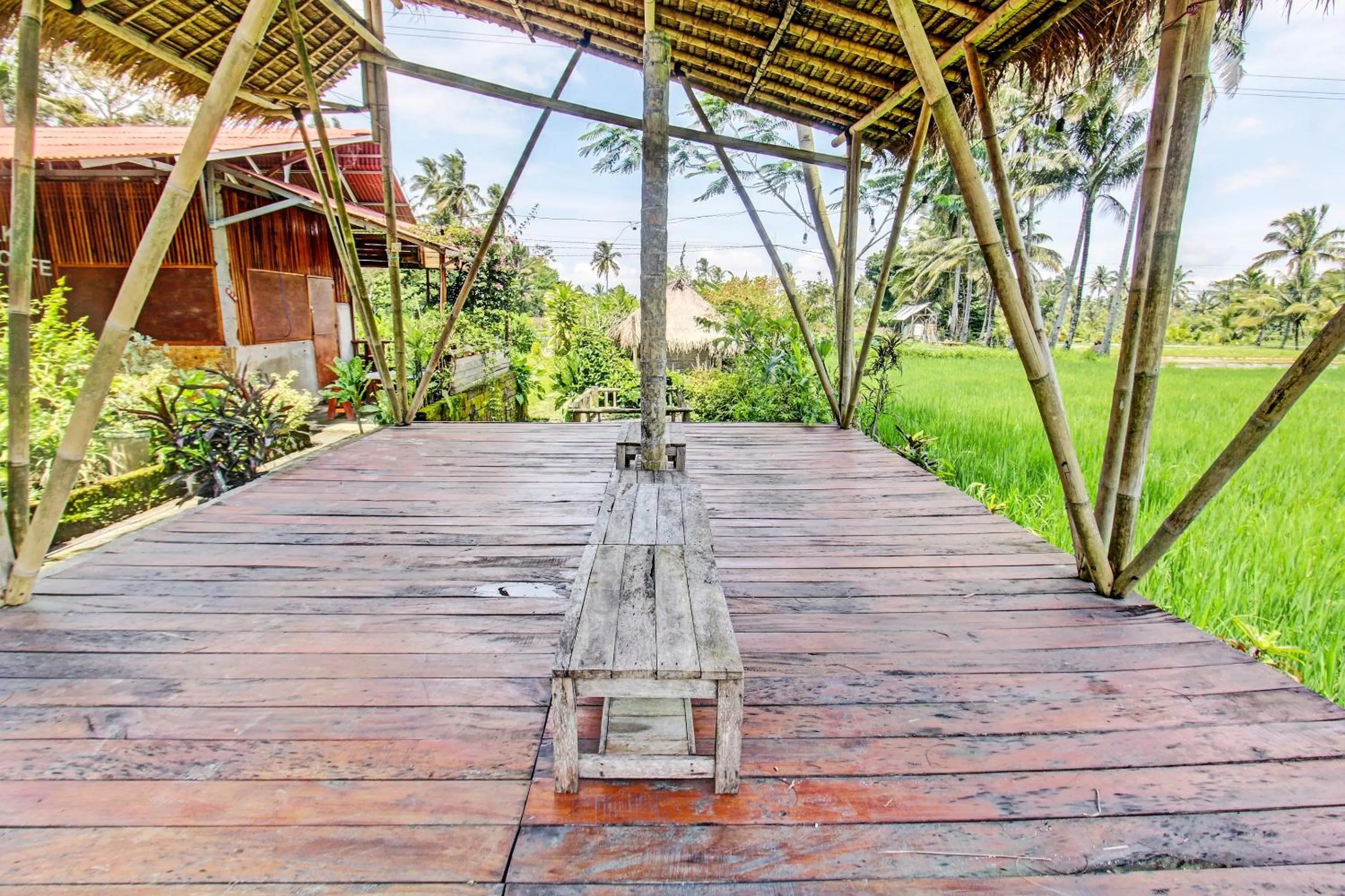 Lobby or reception in Hotel O Samalas Syariah Homestay Near SDN TANAK BEAK