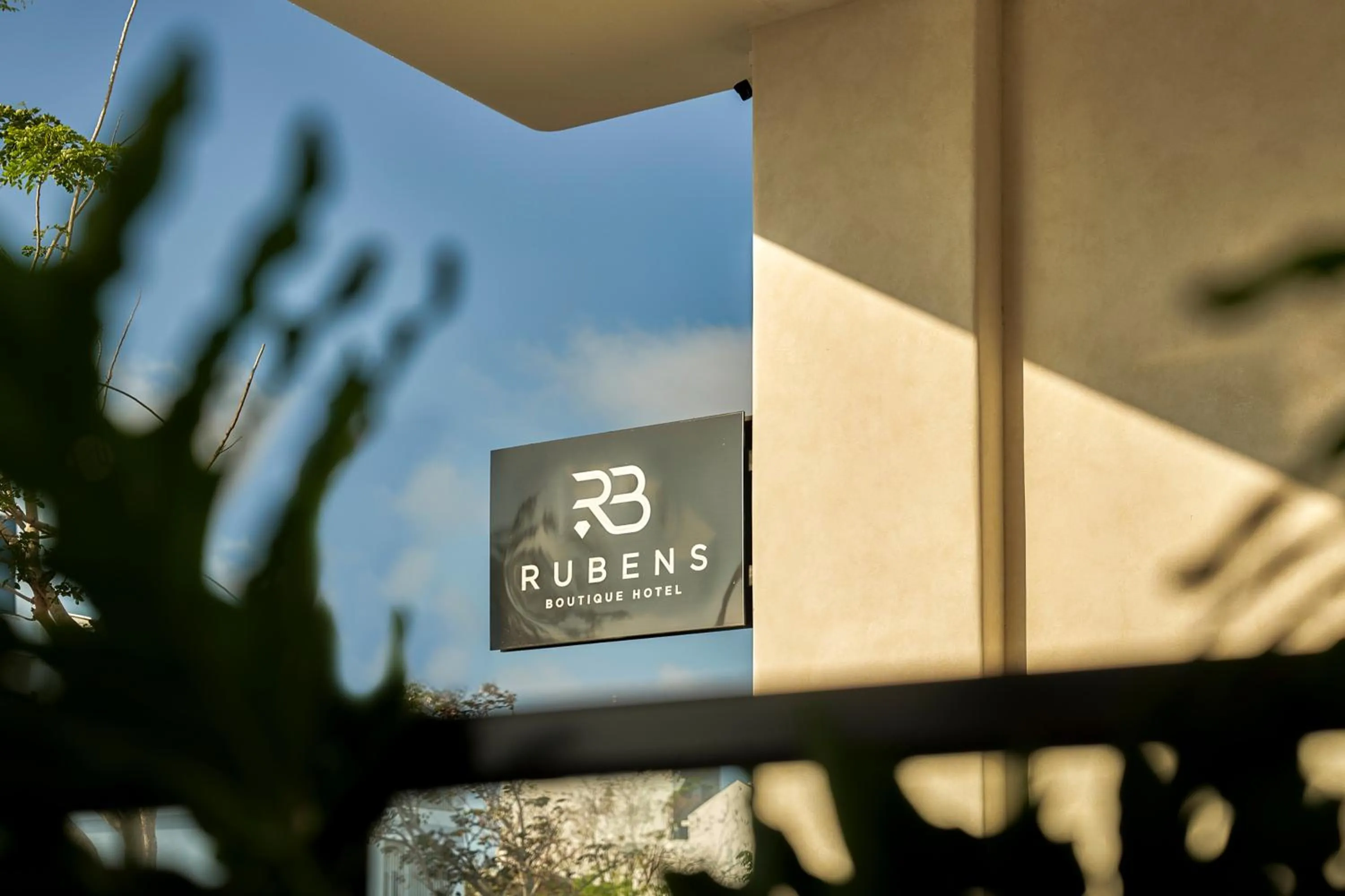 Logo/Certificate/Sign in RUBENS BOUTIQUE HOTEL