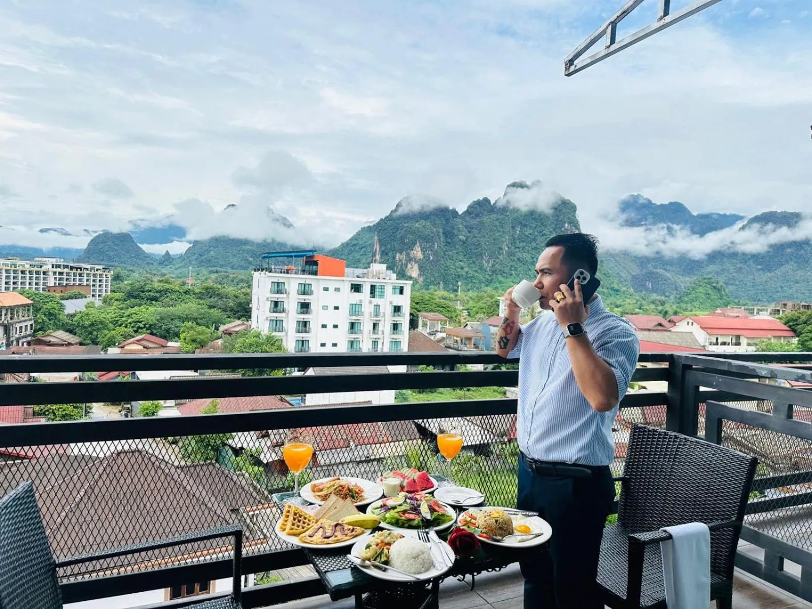 VANG VIENG TOPVIEW HOTEL