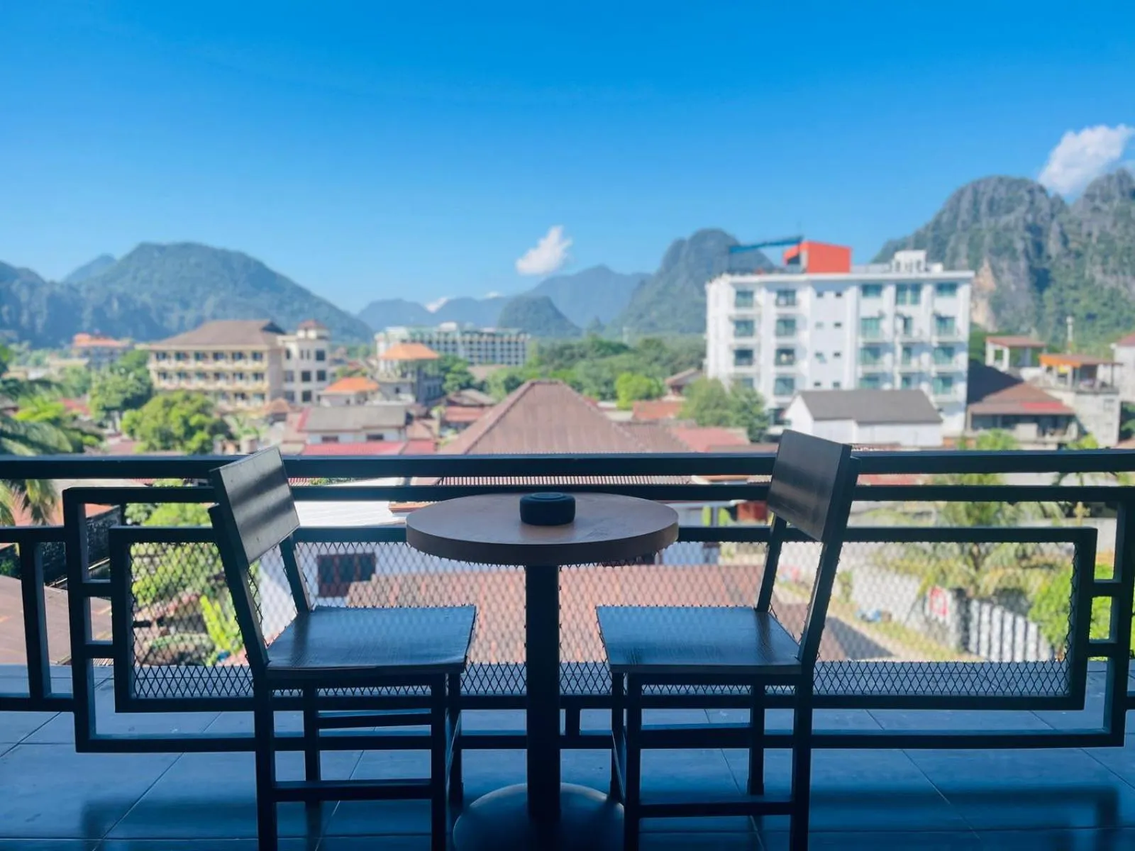 VANG VIENG TOPVIEW HOTEL