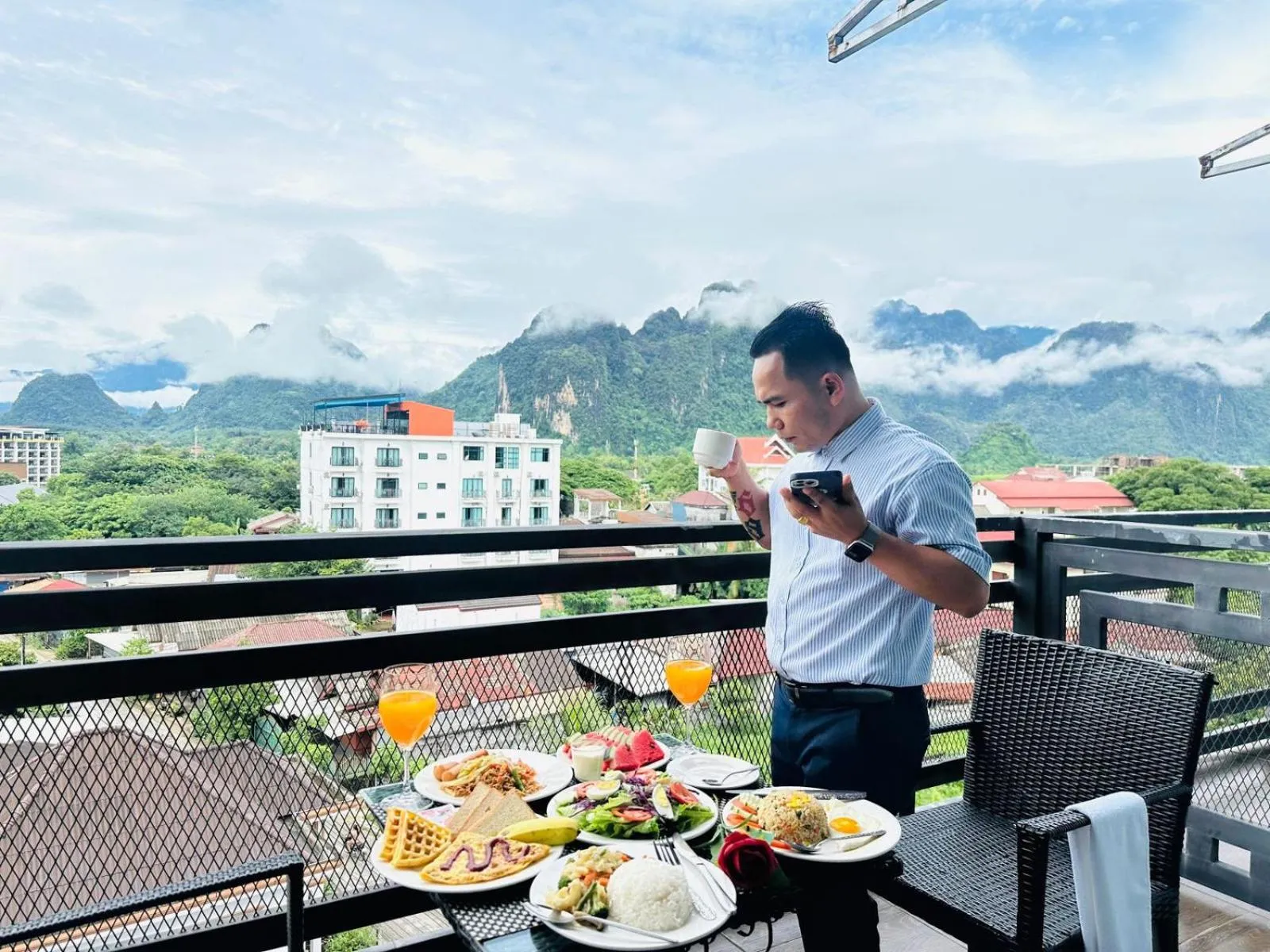 VANG VIENG TOPVIEW HOTEL