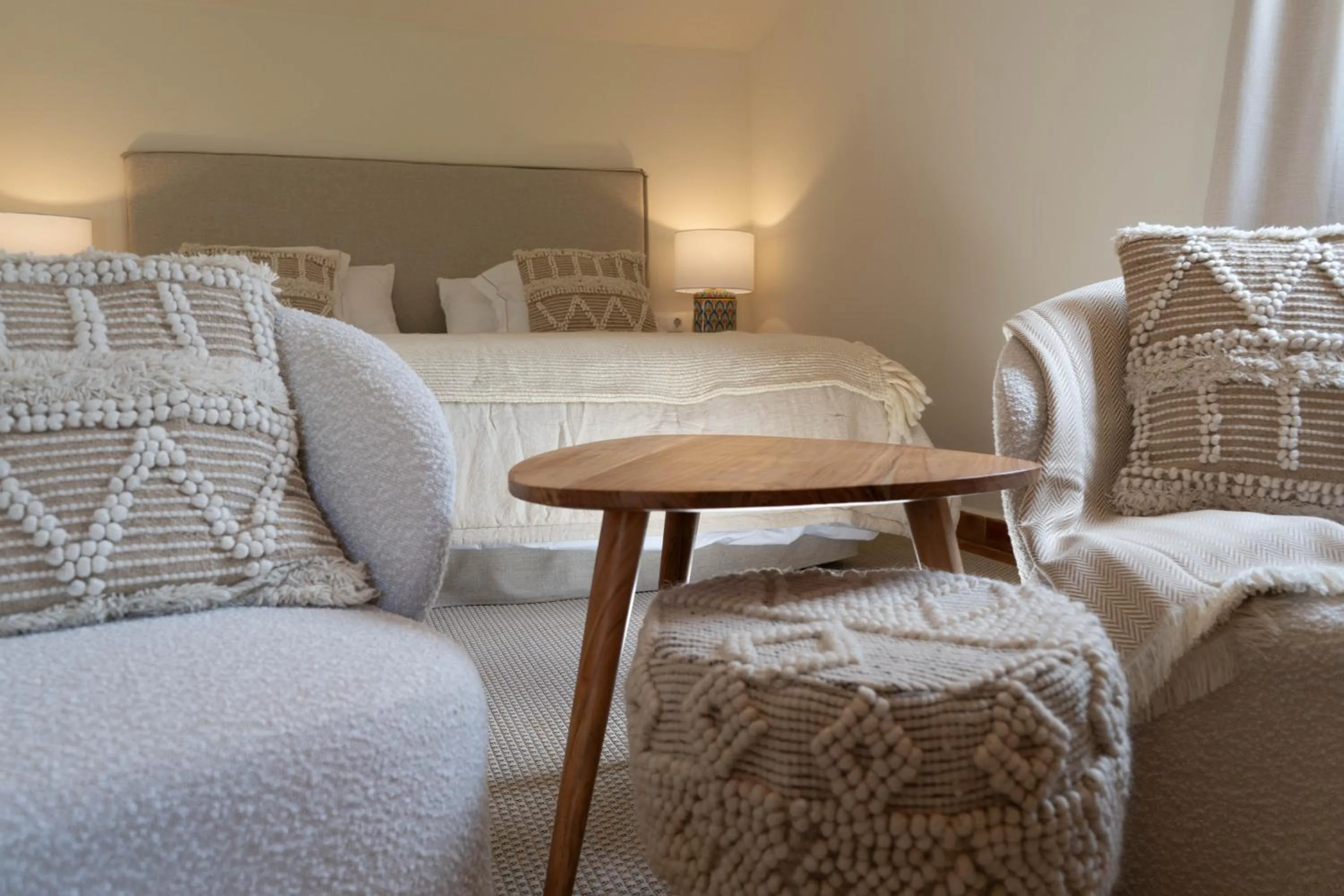 Bed in Reserva Rotana Golf Resort