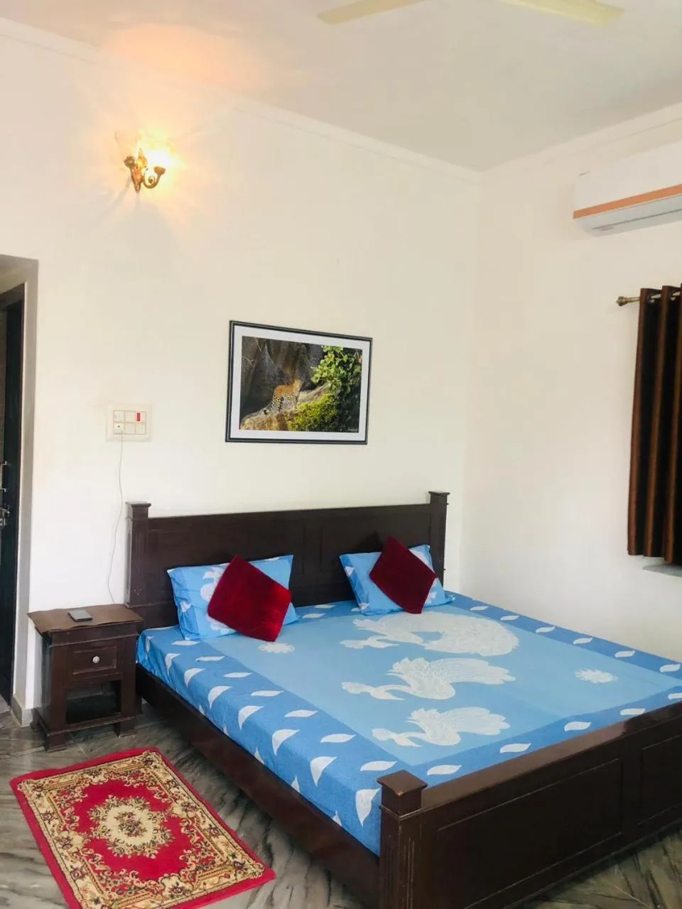 Bed in Jawai Leopard Villa