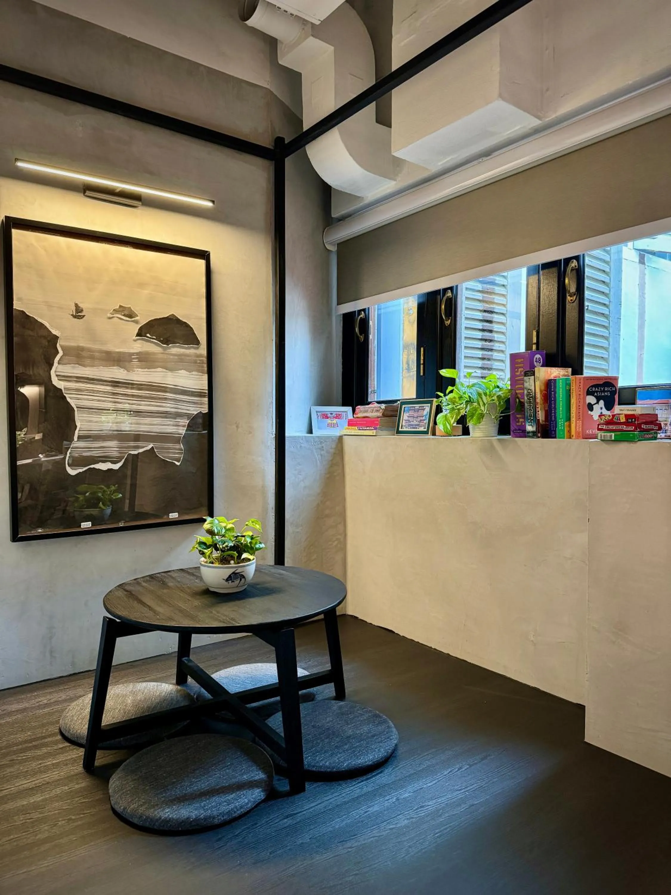 Seating area in Jyu Capsule Hotel