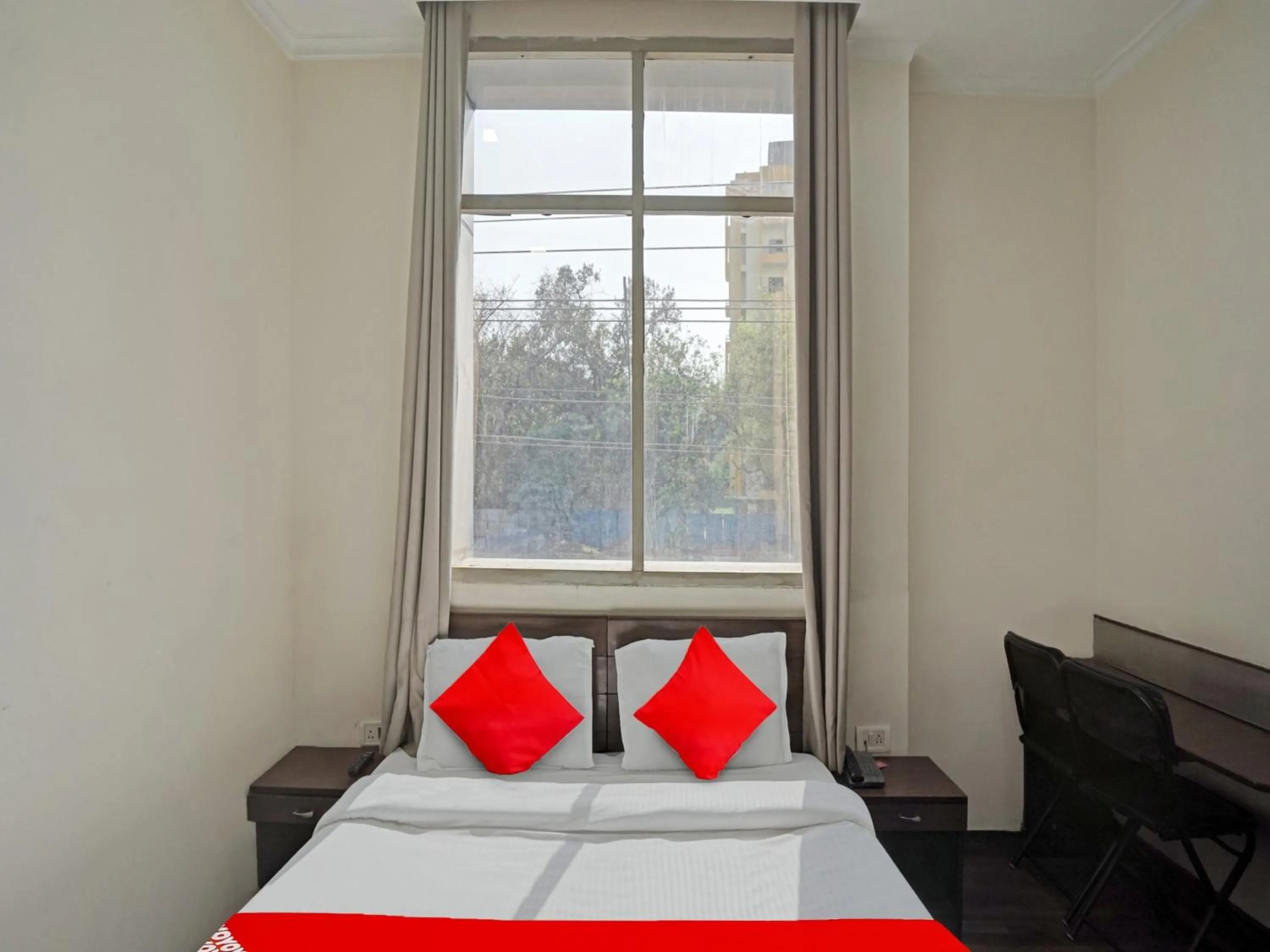 Bedroom in Hotel O Grand Stay